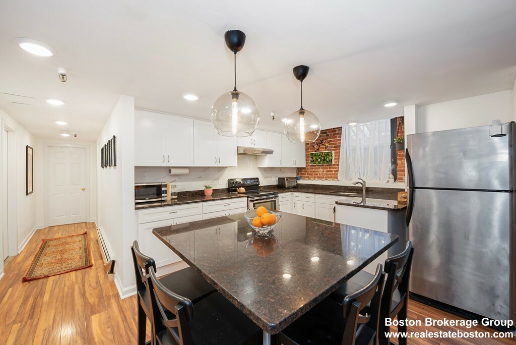 39 Hemenway St, Fenway