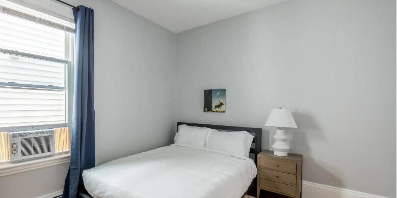 61 Crescent Ave, Dorchester