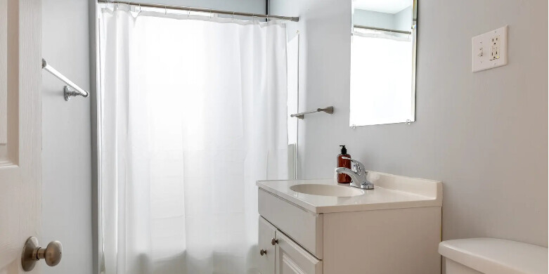 61 Crescent Ave, Dorchester