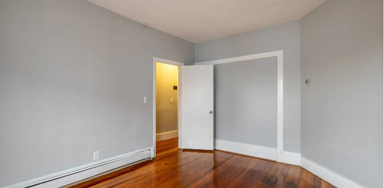 61 Crescent Ave, Dorchester