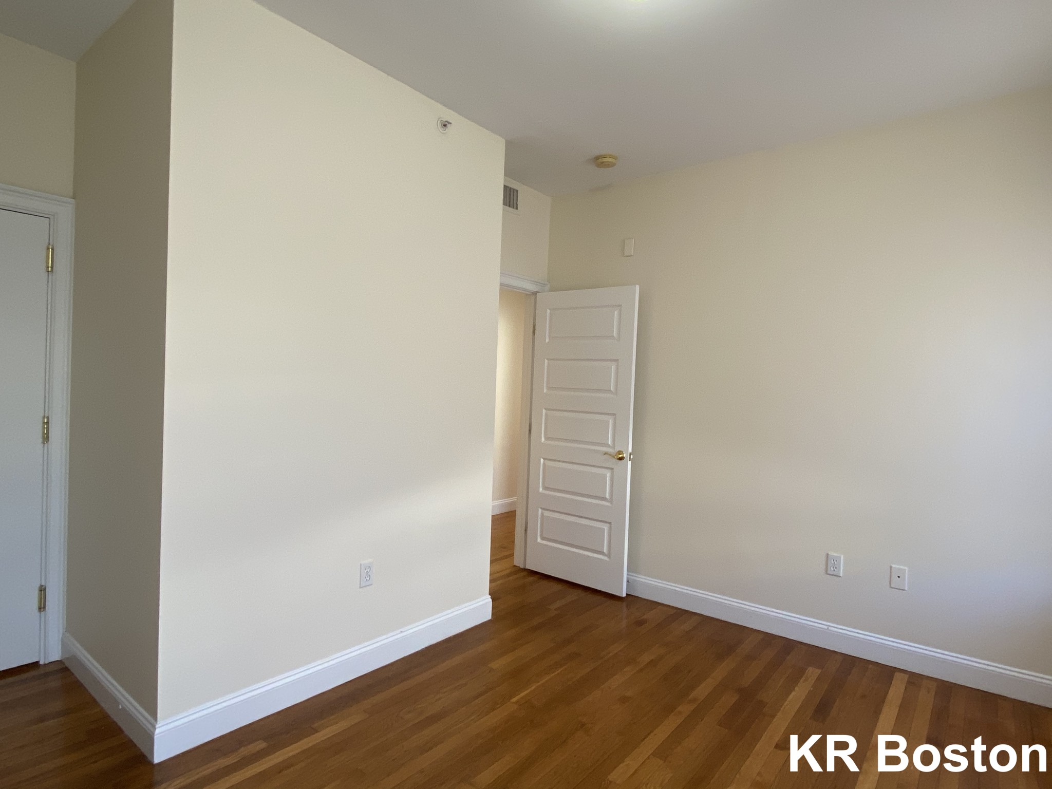 53 Ashford St, Allston