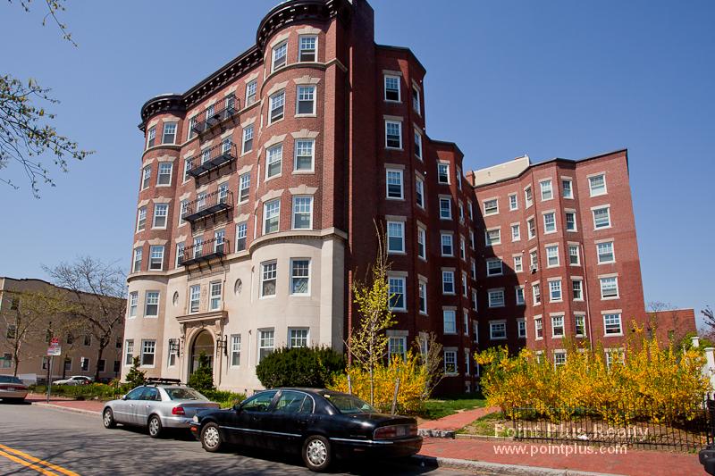 55 Magazine St, Cambridgeport