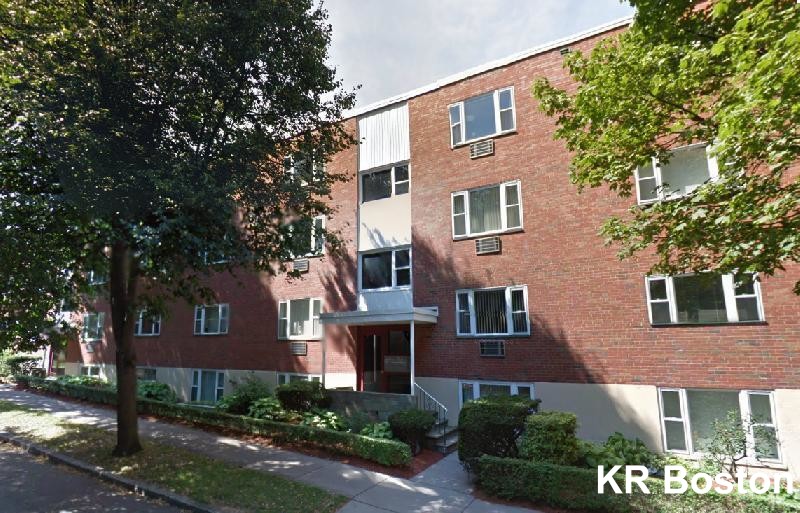 55 Parkman St, Coolidge Corner