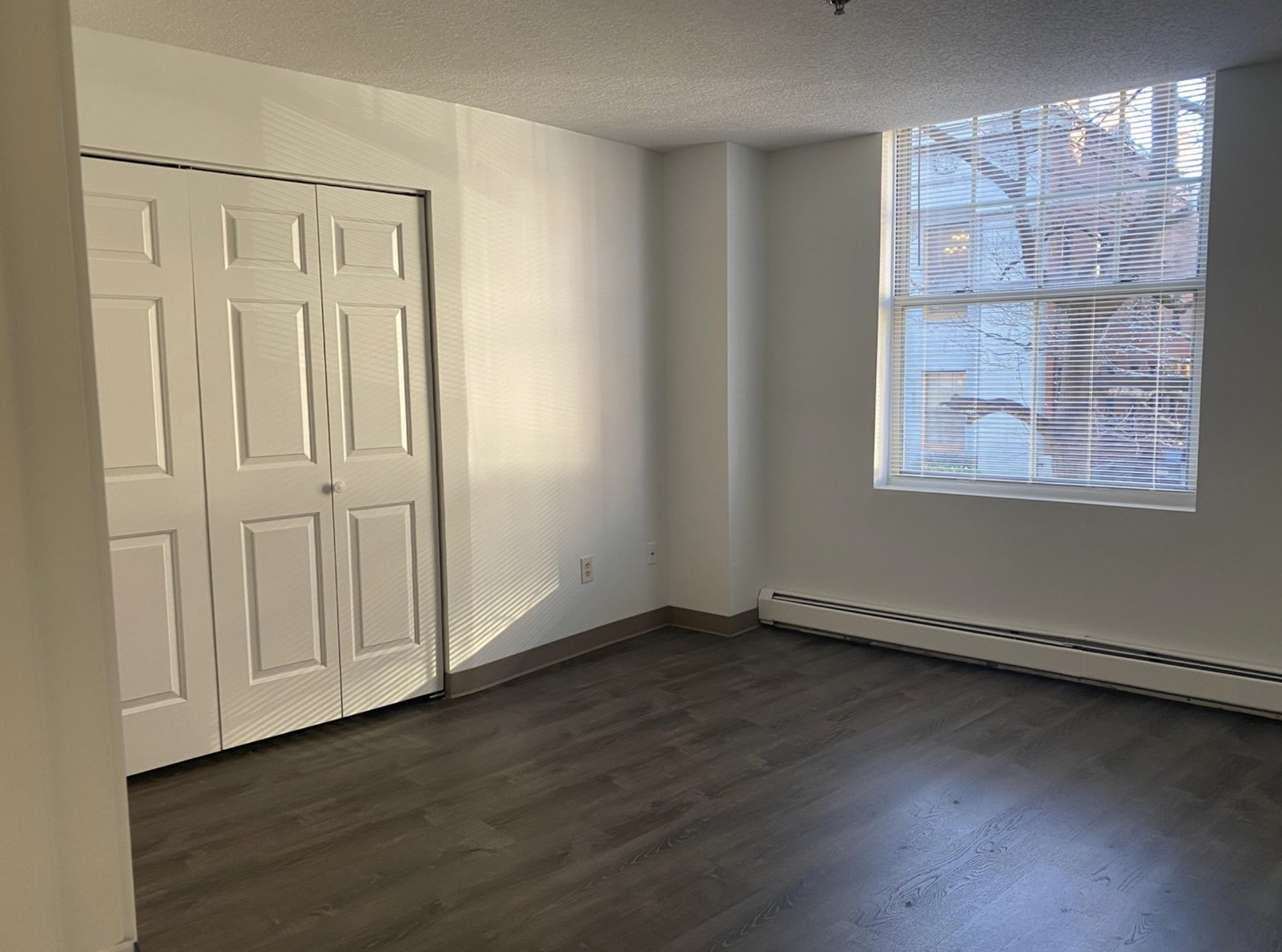 100 Washington St, Salem