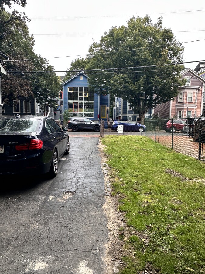 550 Franklin St, Riverside