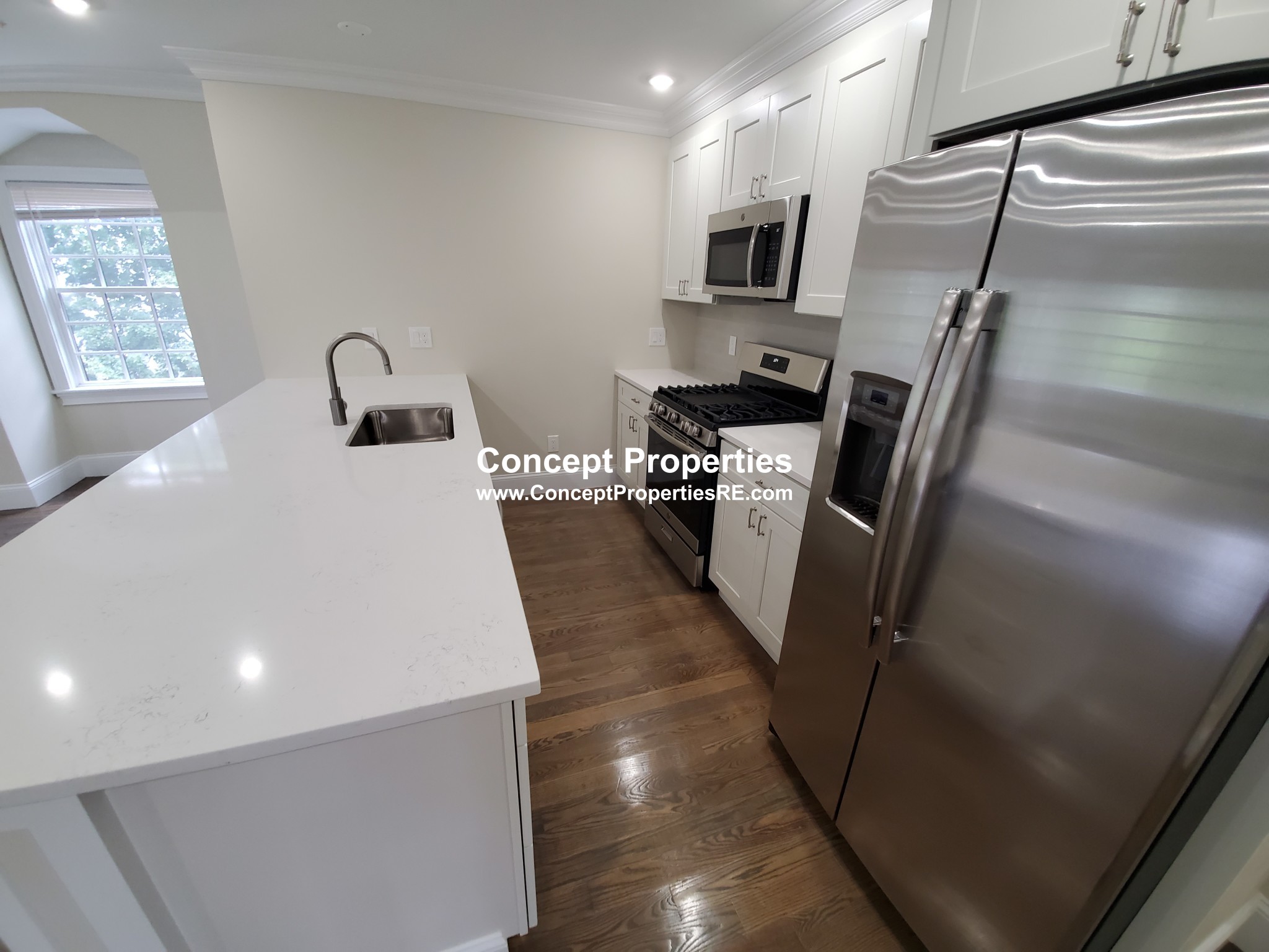 56 Cedar St, Roxbury