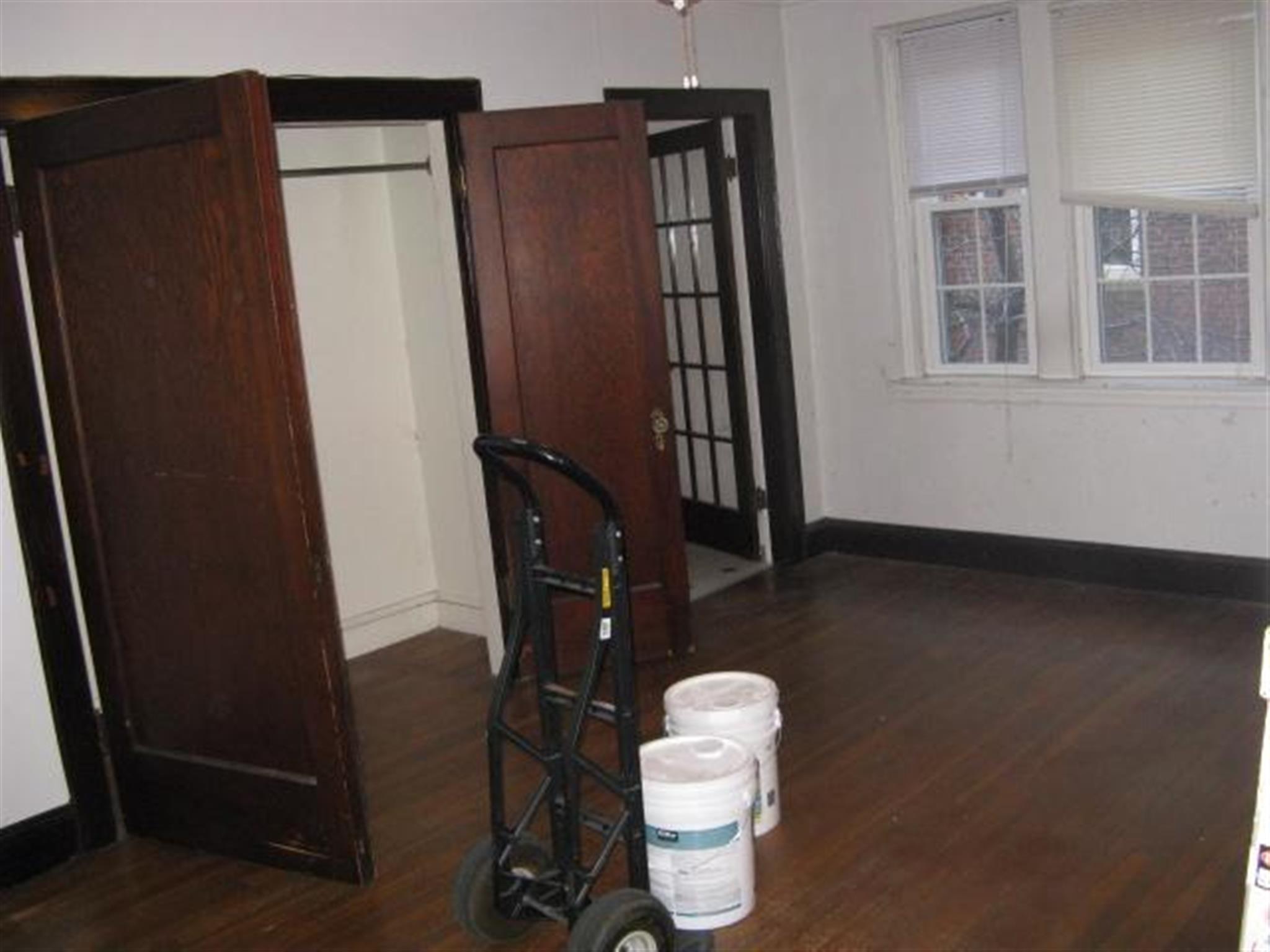 119 College Ave, Davis Square