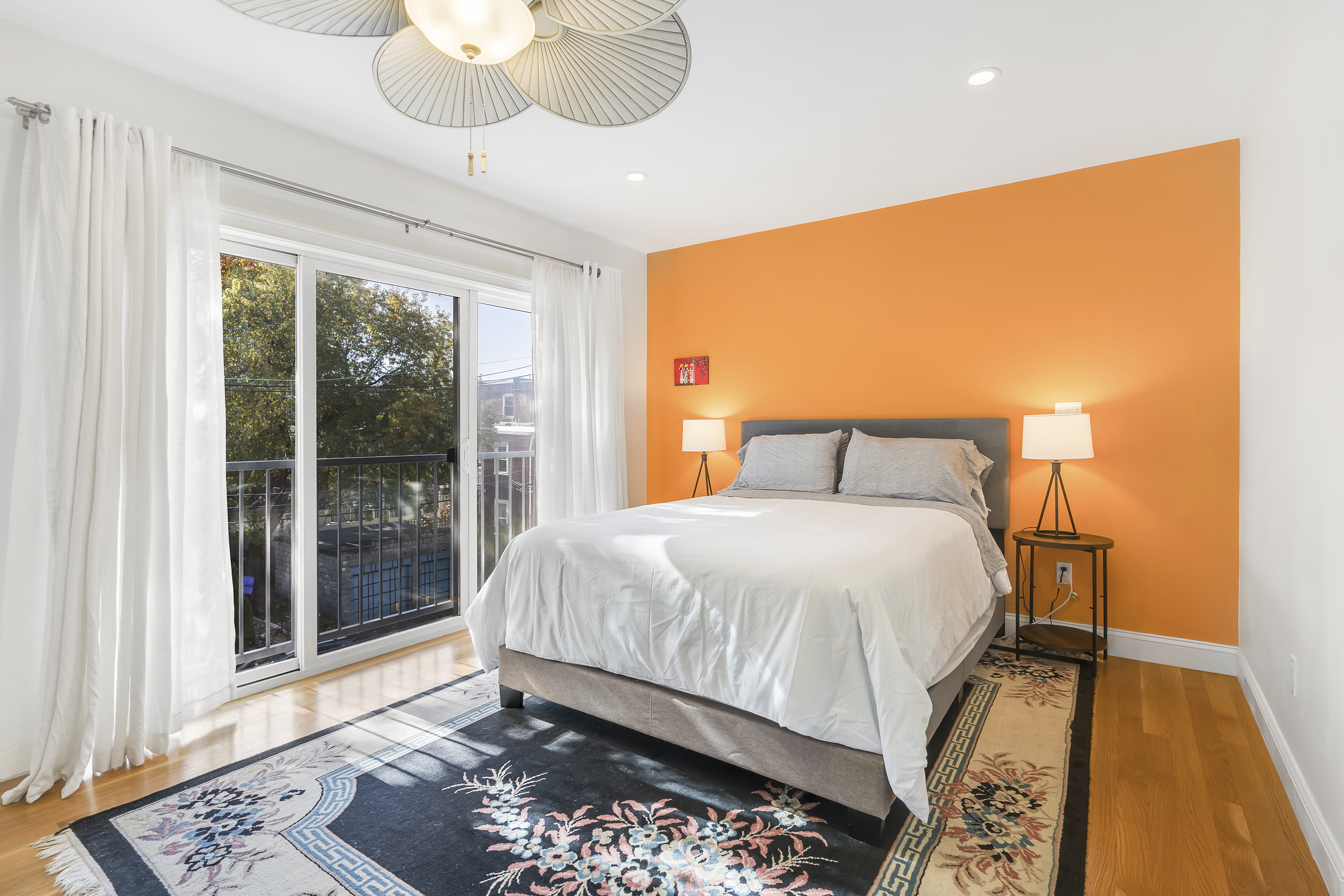 12 Bradbury St, Allston