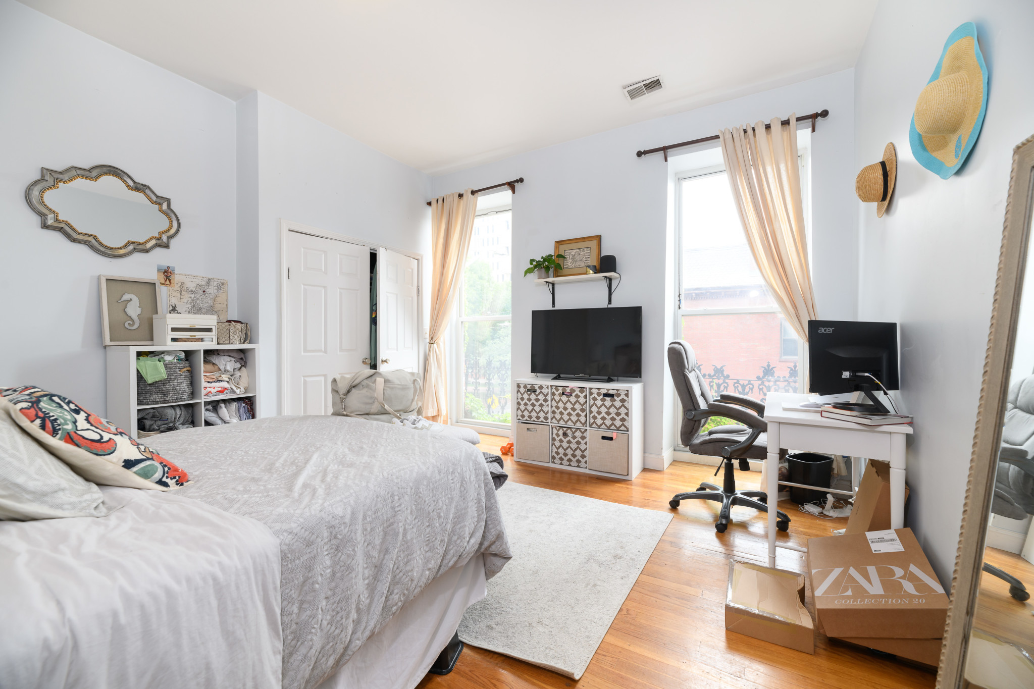 57 Otis St, West Cambridge