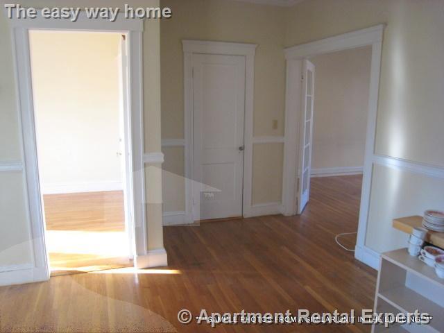 12 Wendell St, Harvard Square