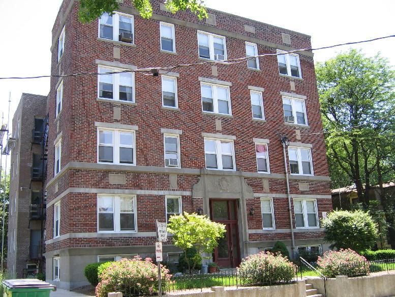 77 Hancock St, Central Square