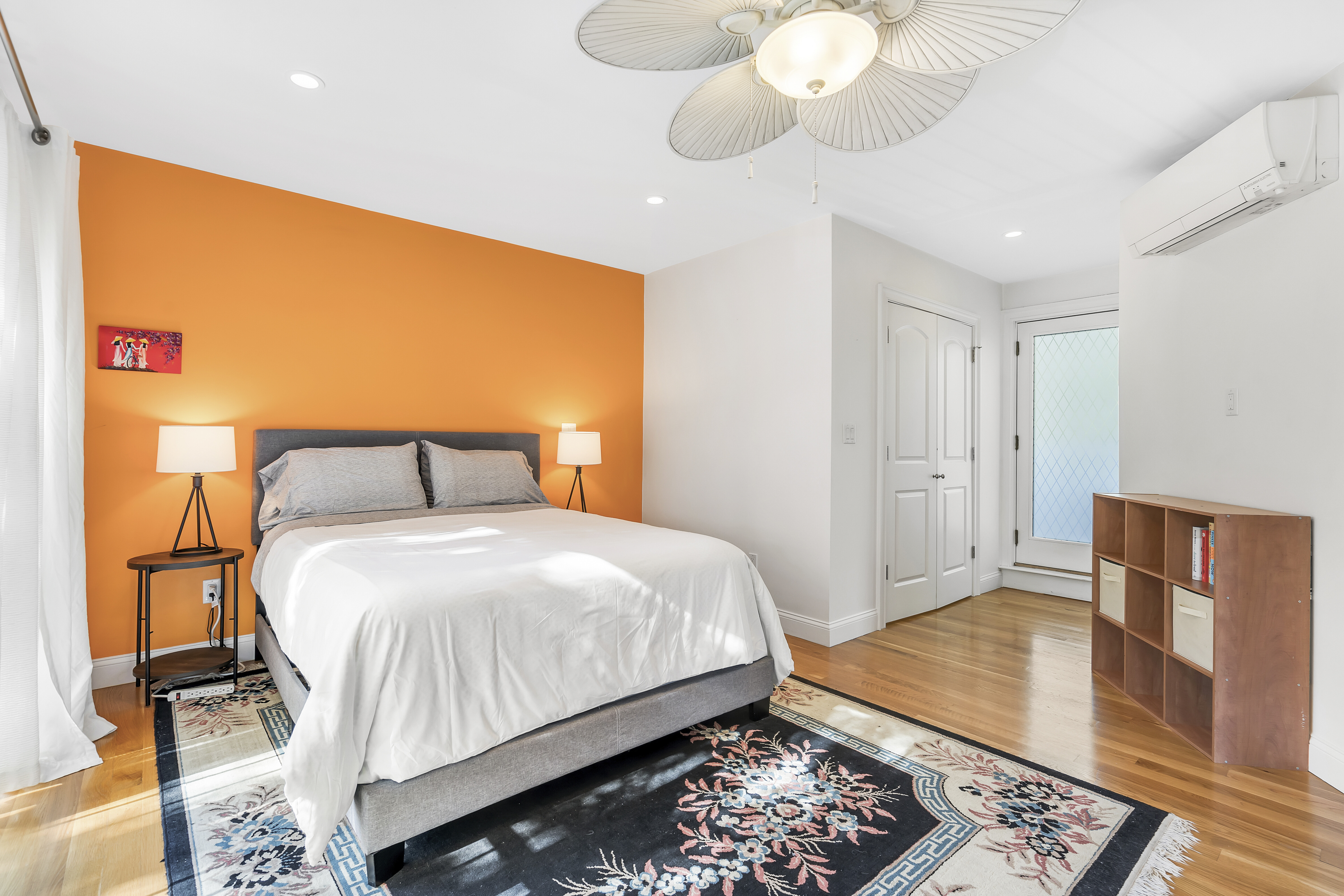 12 Bradbury St, Allston