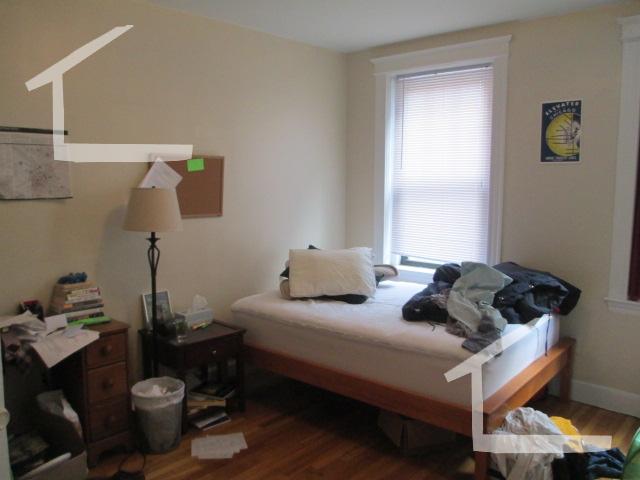 58 Queensberry St, Fenway