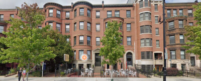 912 Beacon St, Fenway