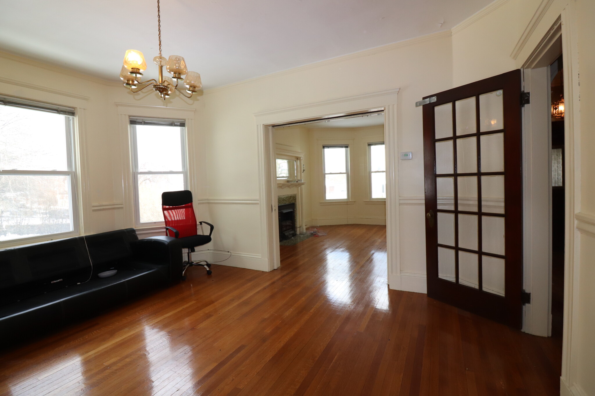 582 Cambridge St, Allston