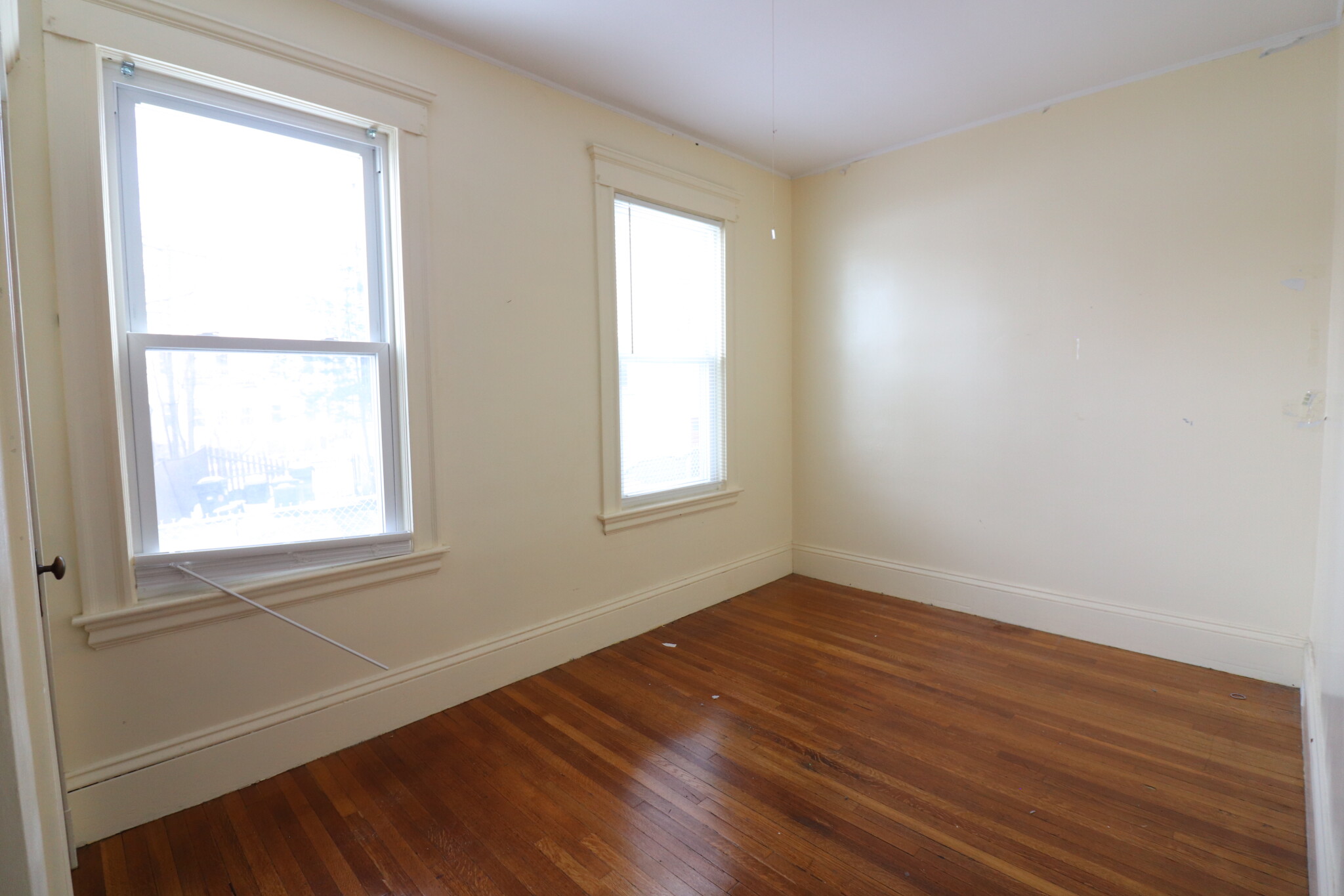 582 Cambridge St, Allston