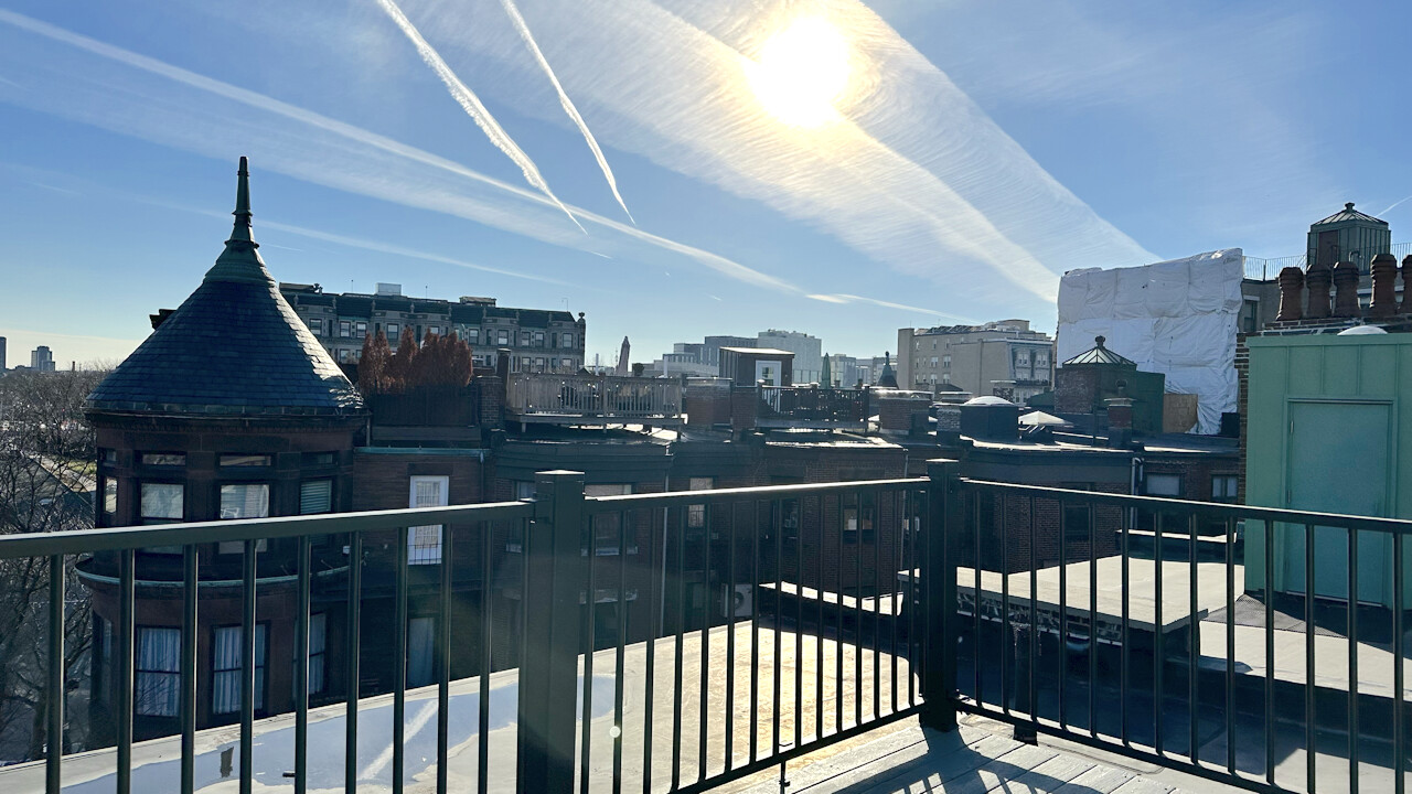 583 Beacon St, Fenway