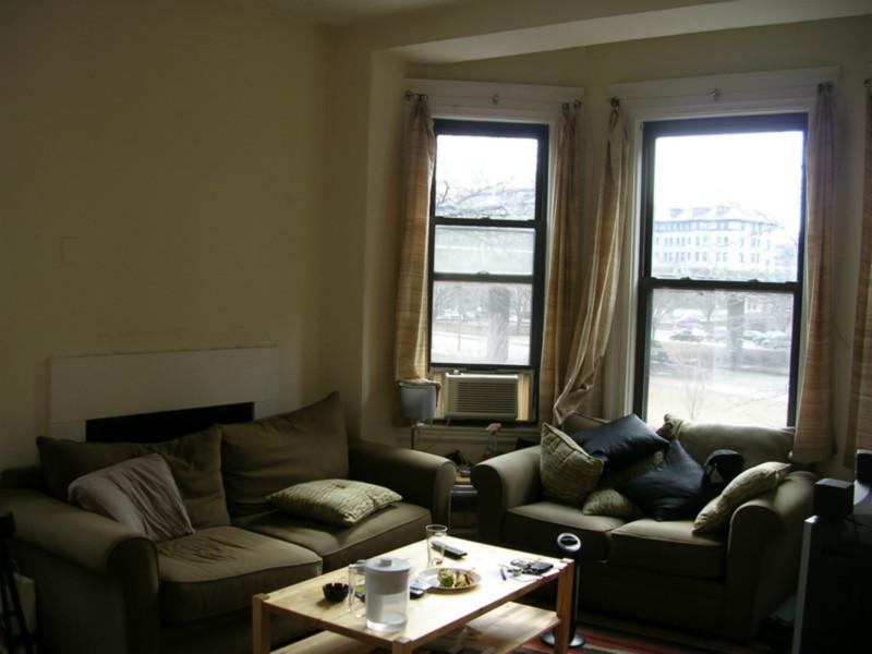 583 Beacon St, Fenway