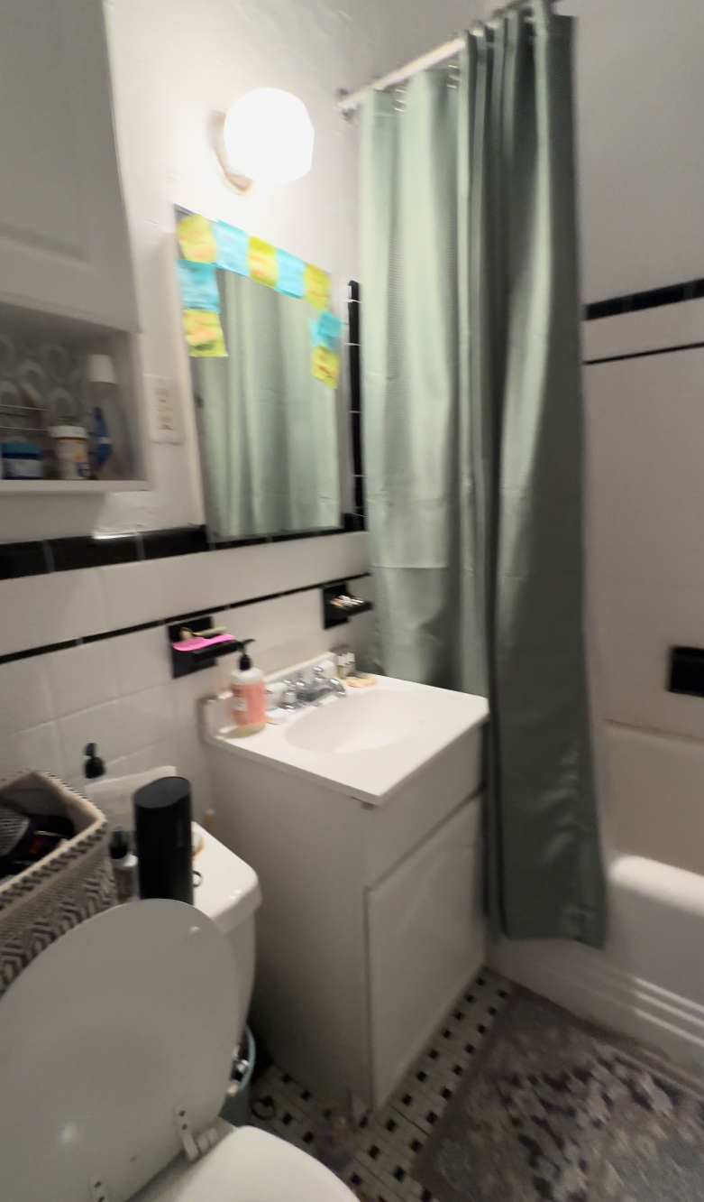 583 Beacon St, Fenway