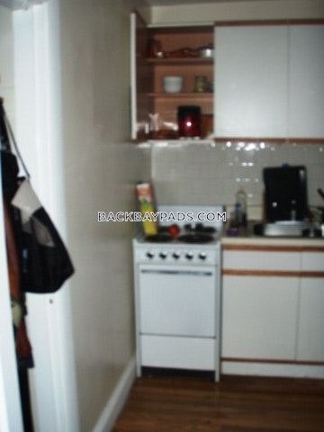 206 Commonwealth Ave, Beacon Hill