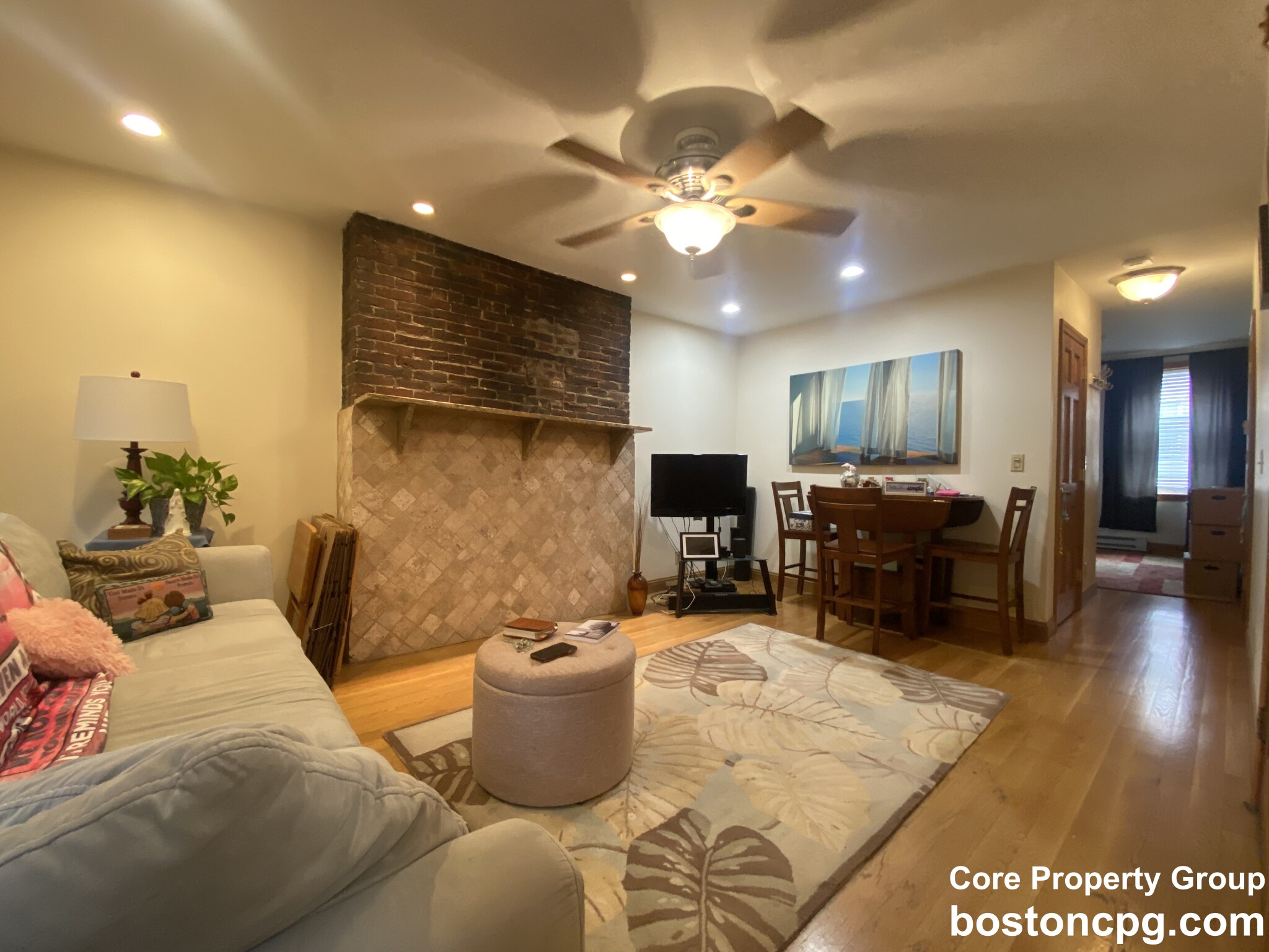 102 Endicott St, North End