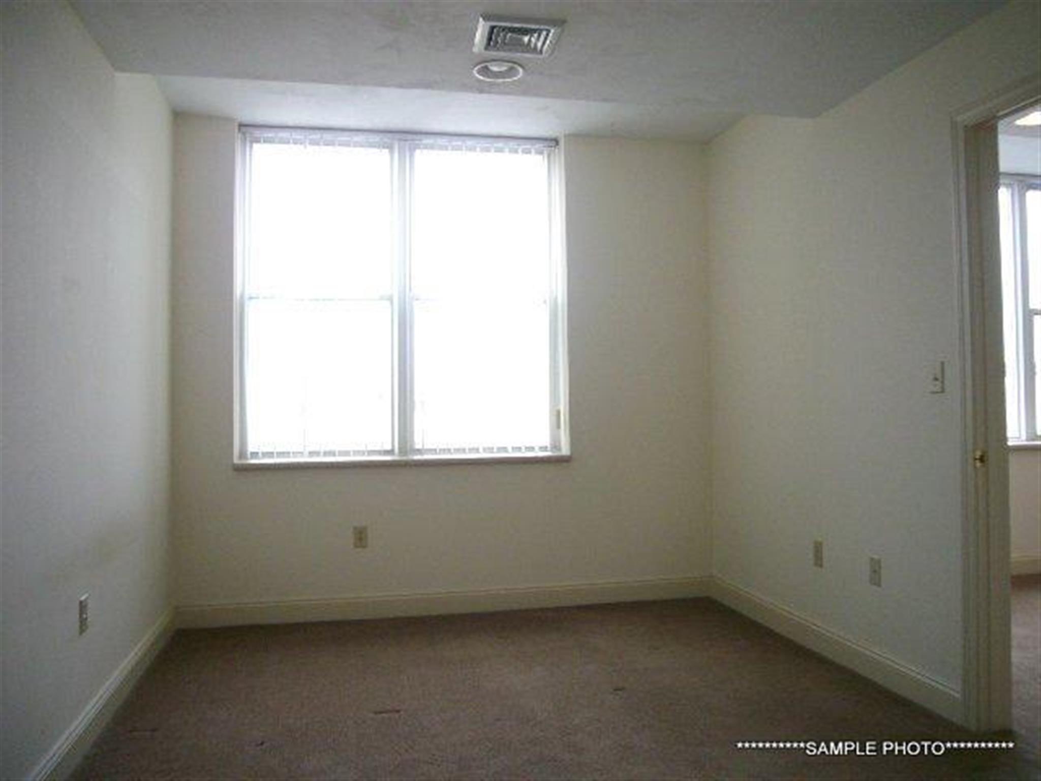 15 Pearl St, Central Square