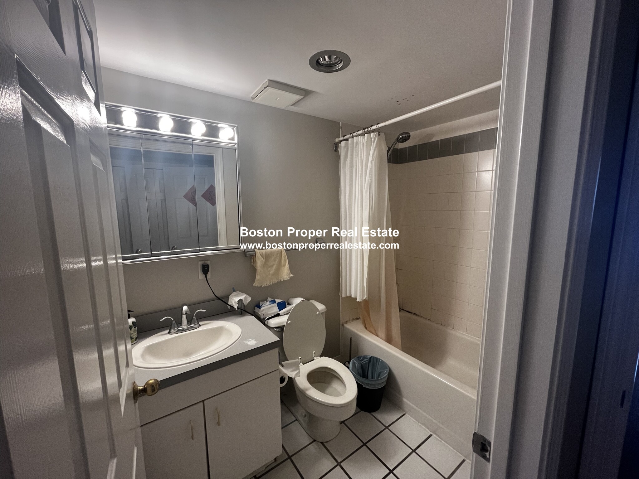 59 Brainerd Rd, Allston