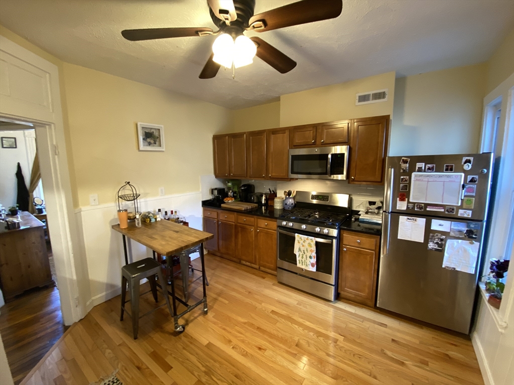 59 Cedar St, Spring Hill