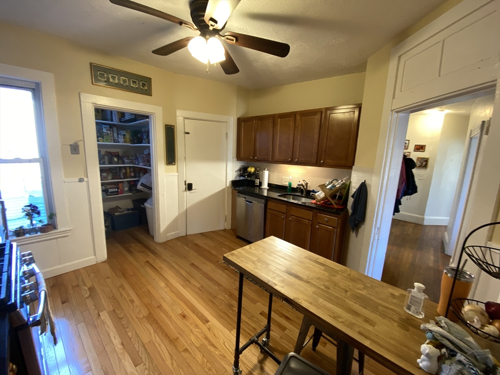 59 Cedar St, Spring Hill