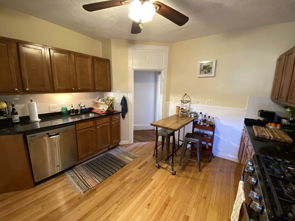 59 Cedar St, Spring Hill