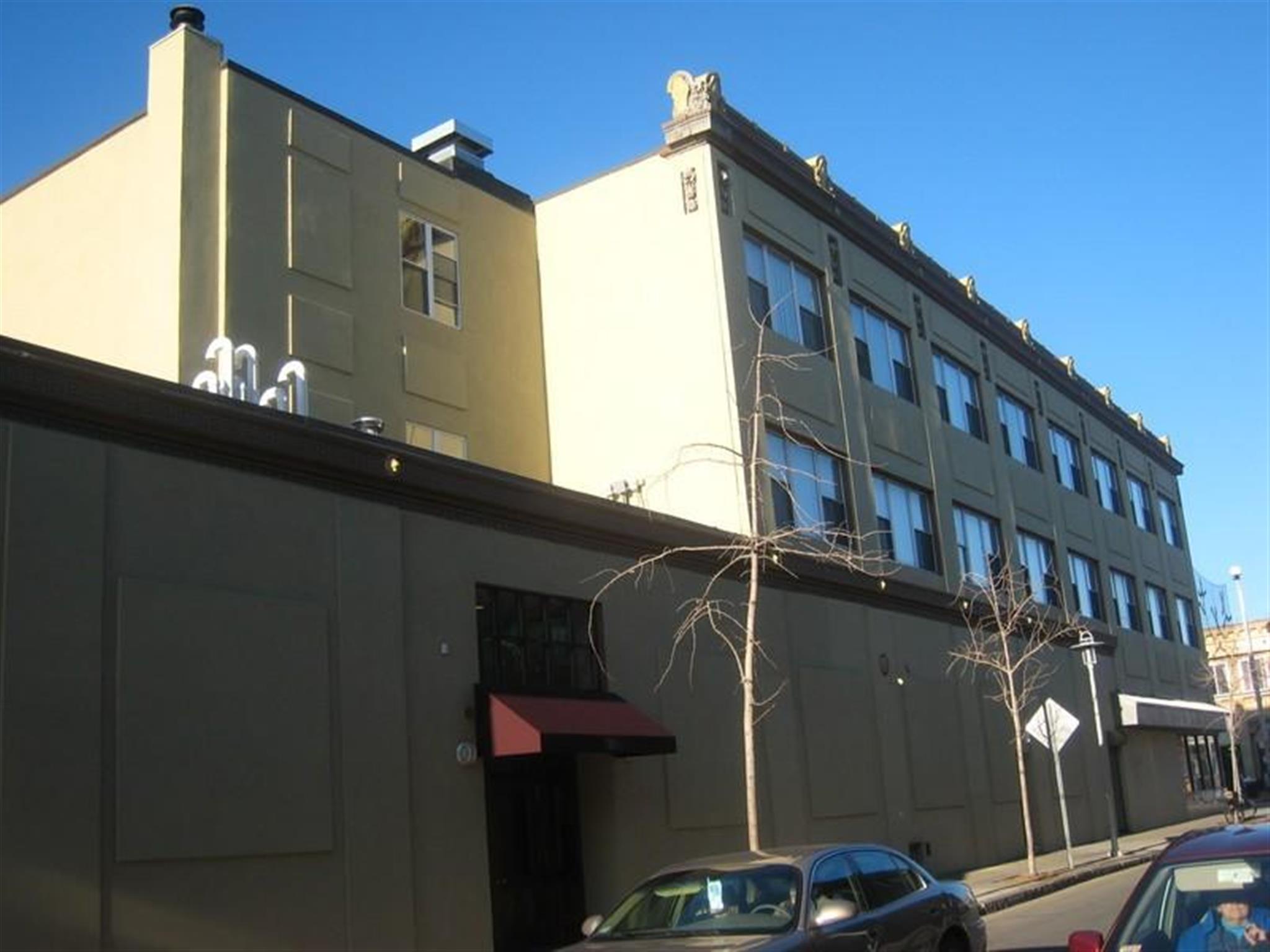 15 Pearl St, Central Square