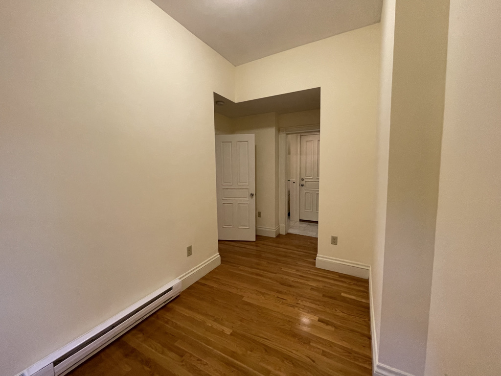 195 Commonwealth Ave, Back Bay