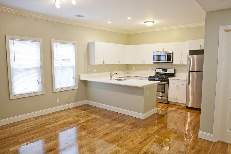 7 Cambridge Ter, Allston