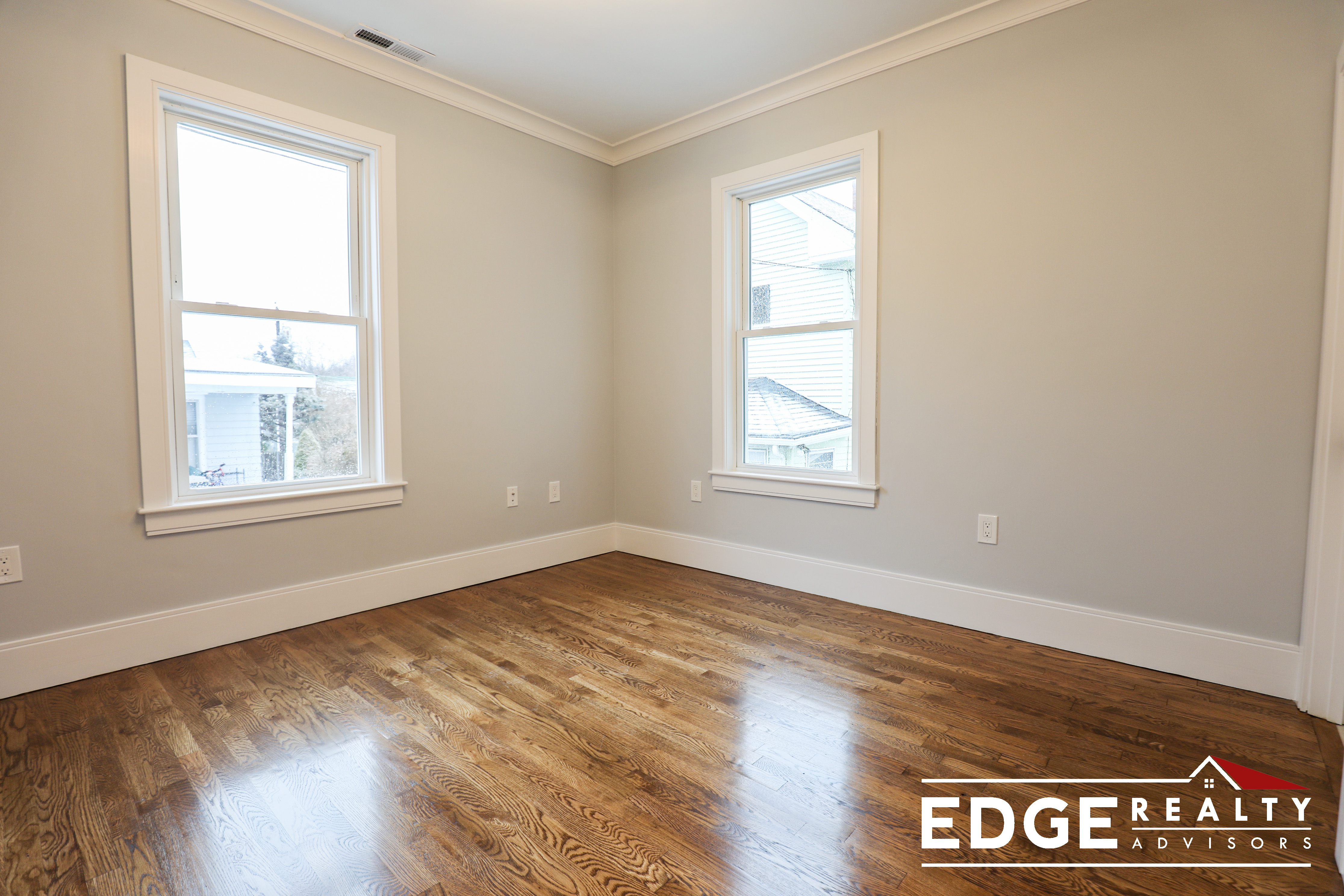 68 Calvary St, Waltham