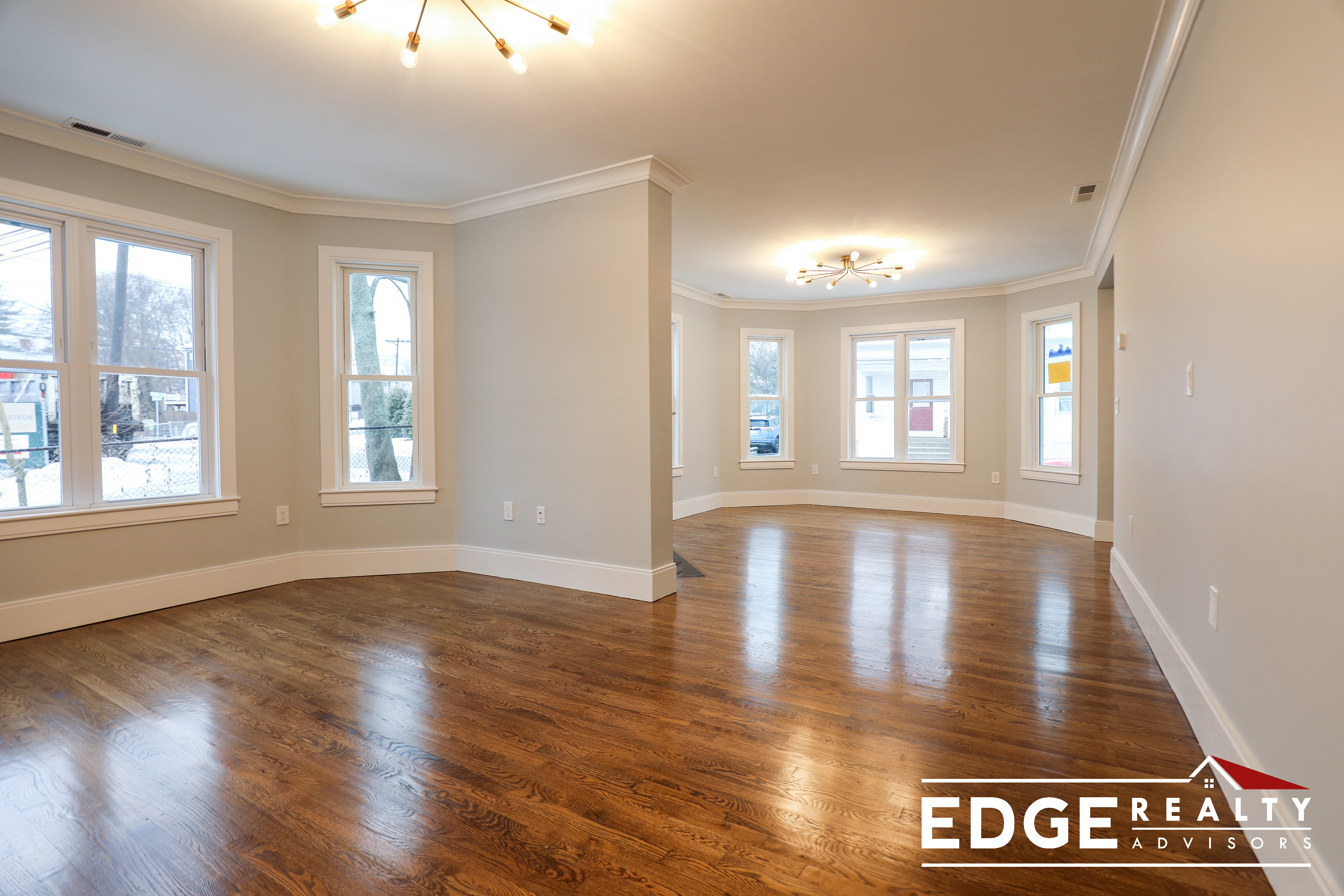 68 Calvary St, Waltham