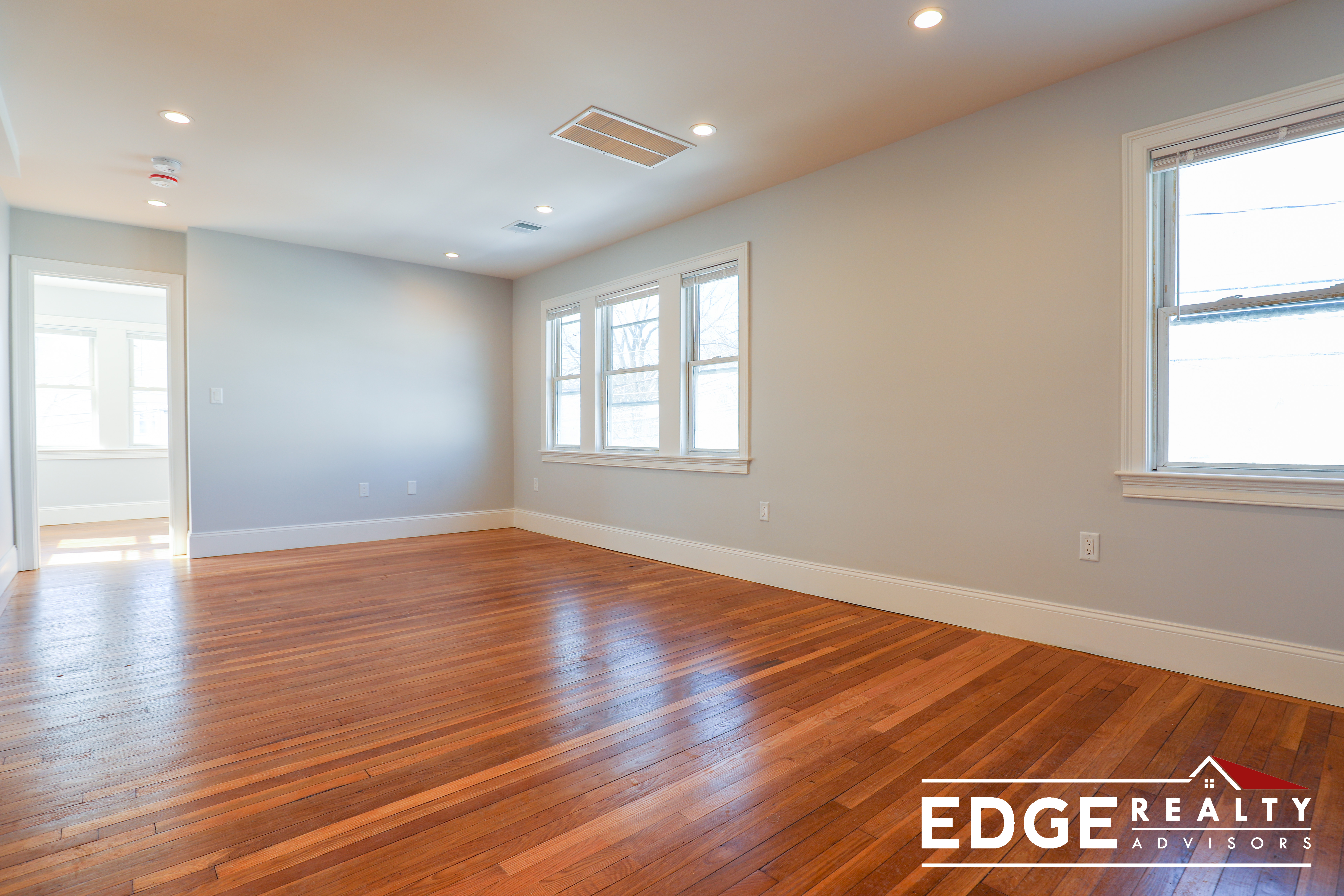 188 Faneuil St, Brighton