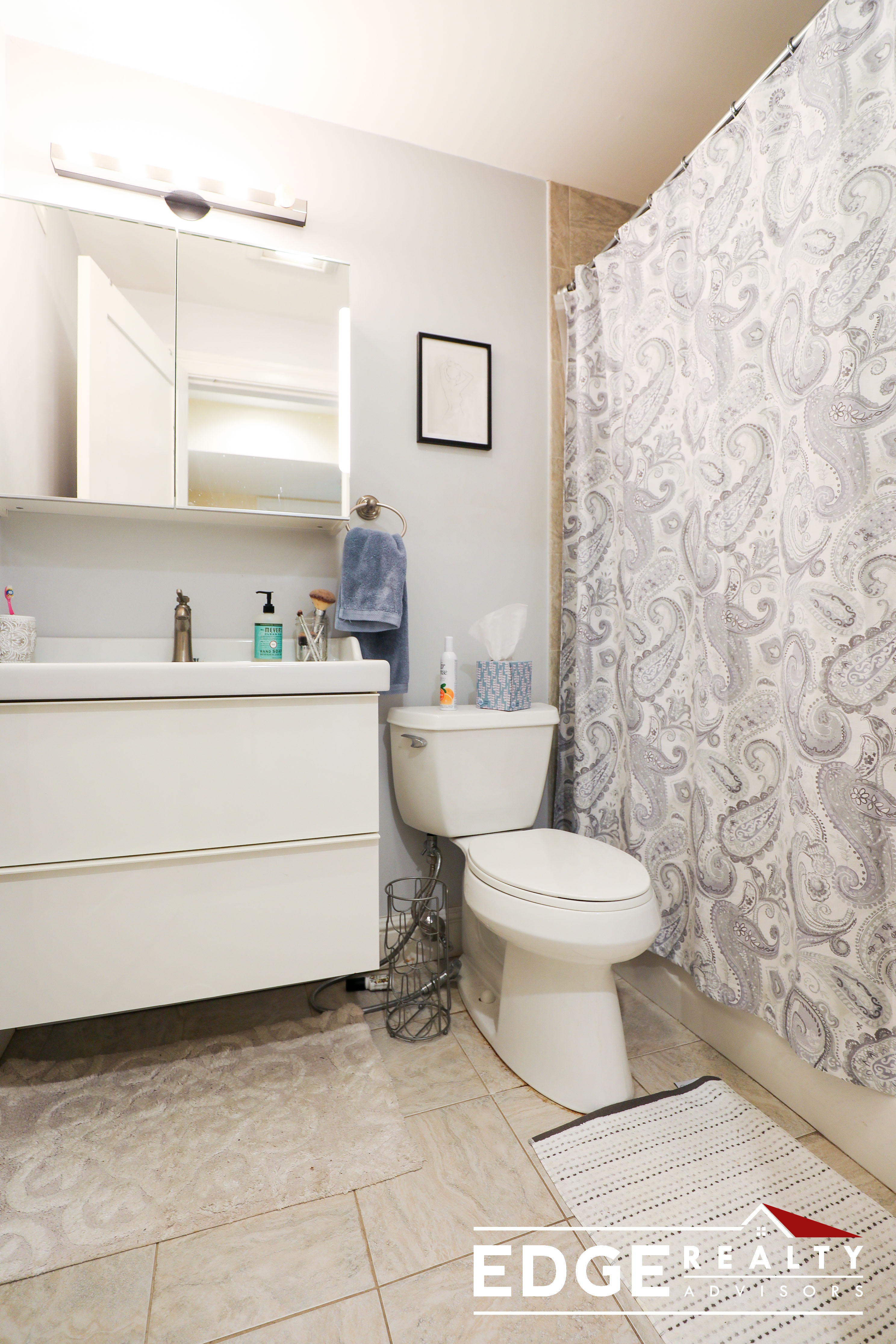 1526 Commonwealth Ave, Brighton