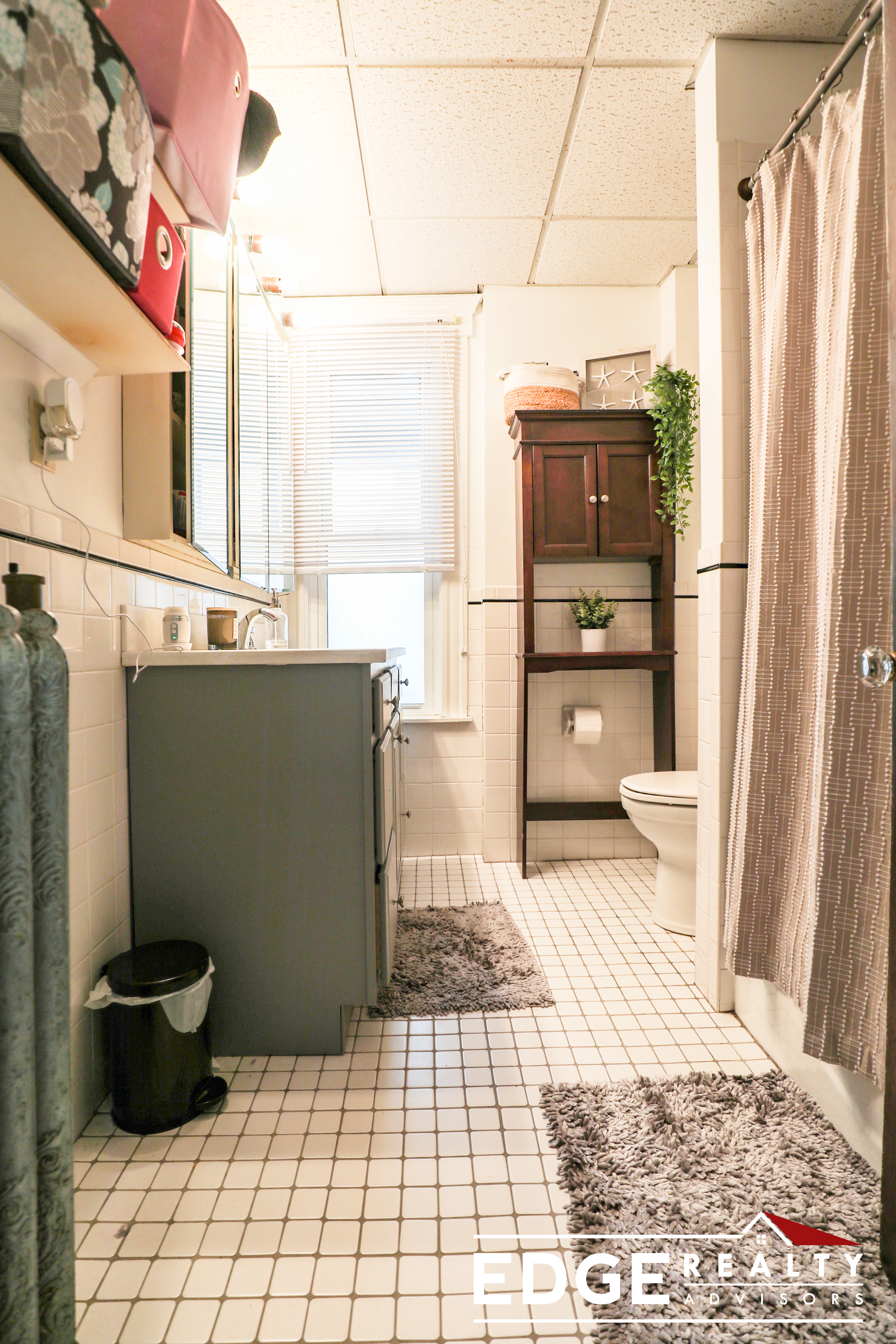 69 Oak Square Ave, Brighton