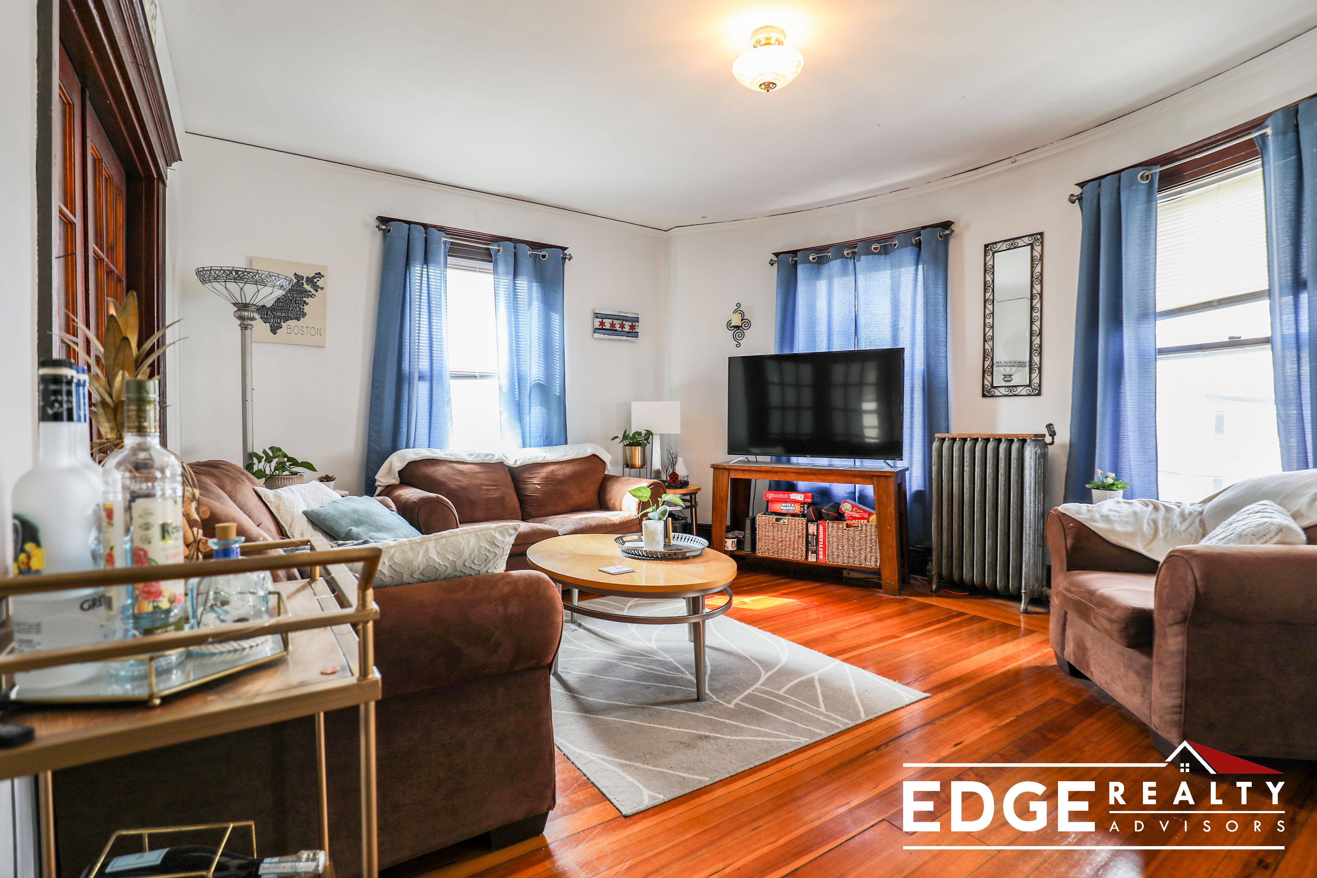 69 Oak Square Ave, Brighton