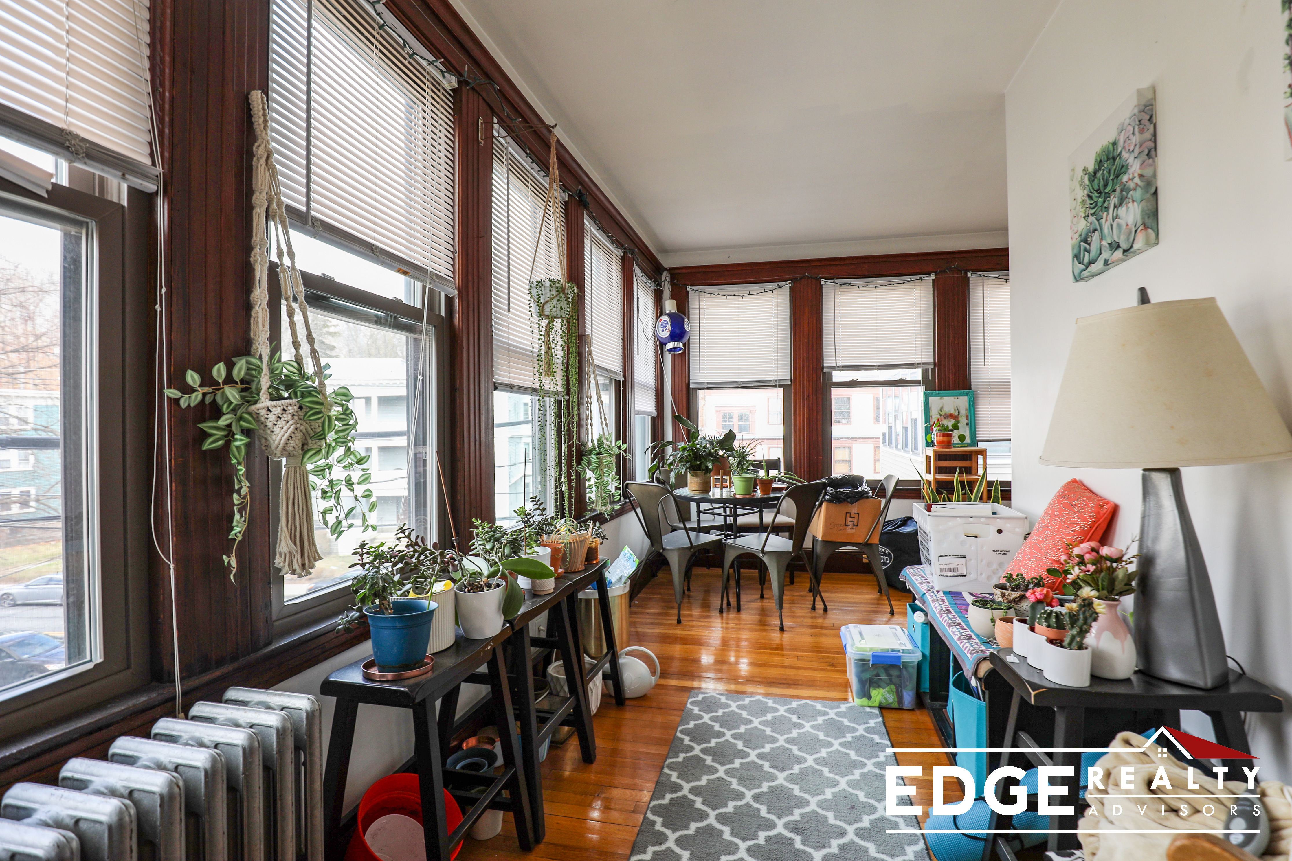 69 Oak Square Ave, Brighton