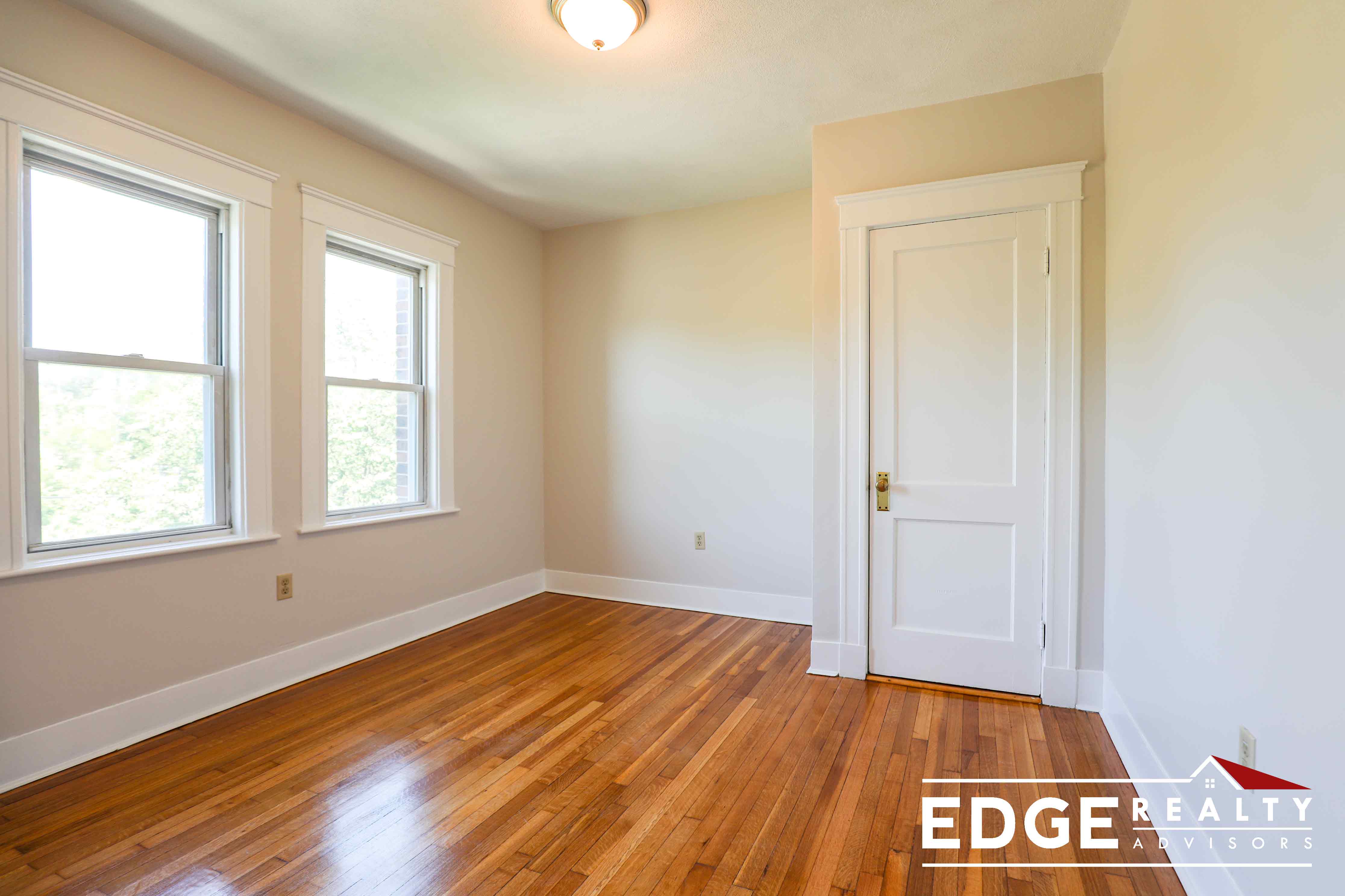 1496 Commonwealth Ave, Brighton