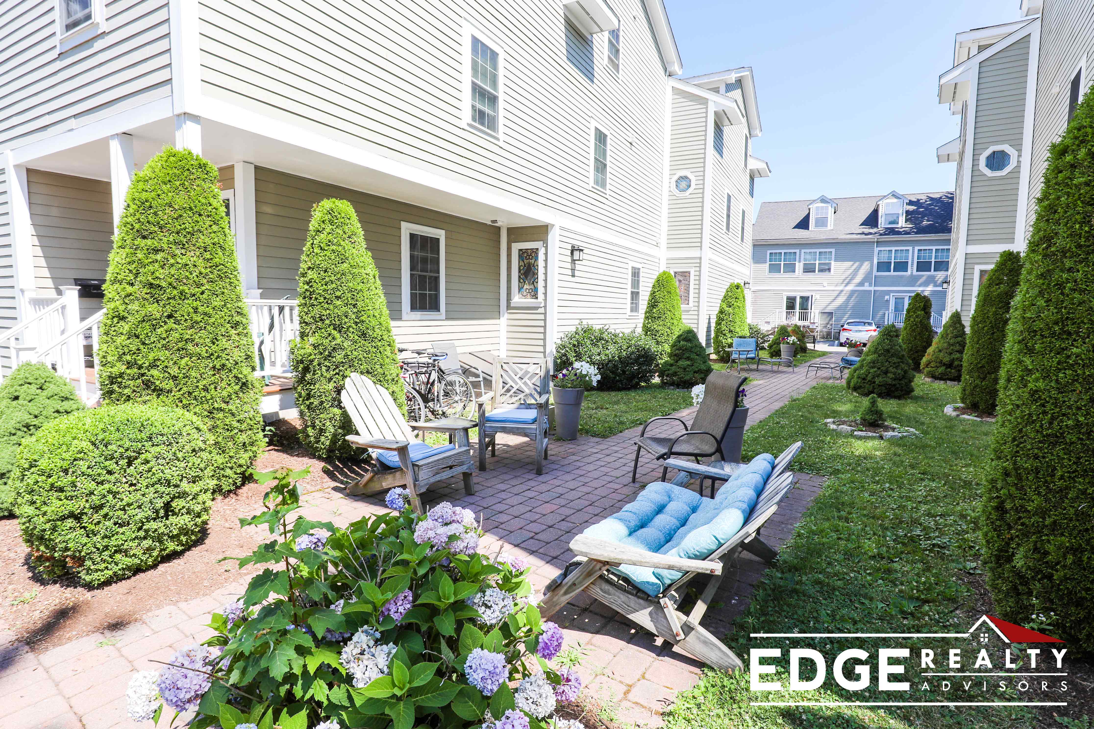 34 Raymond St, Allston