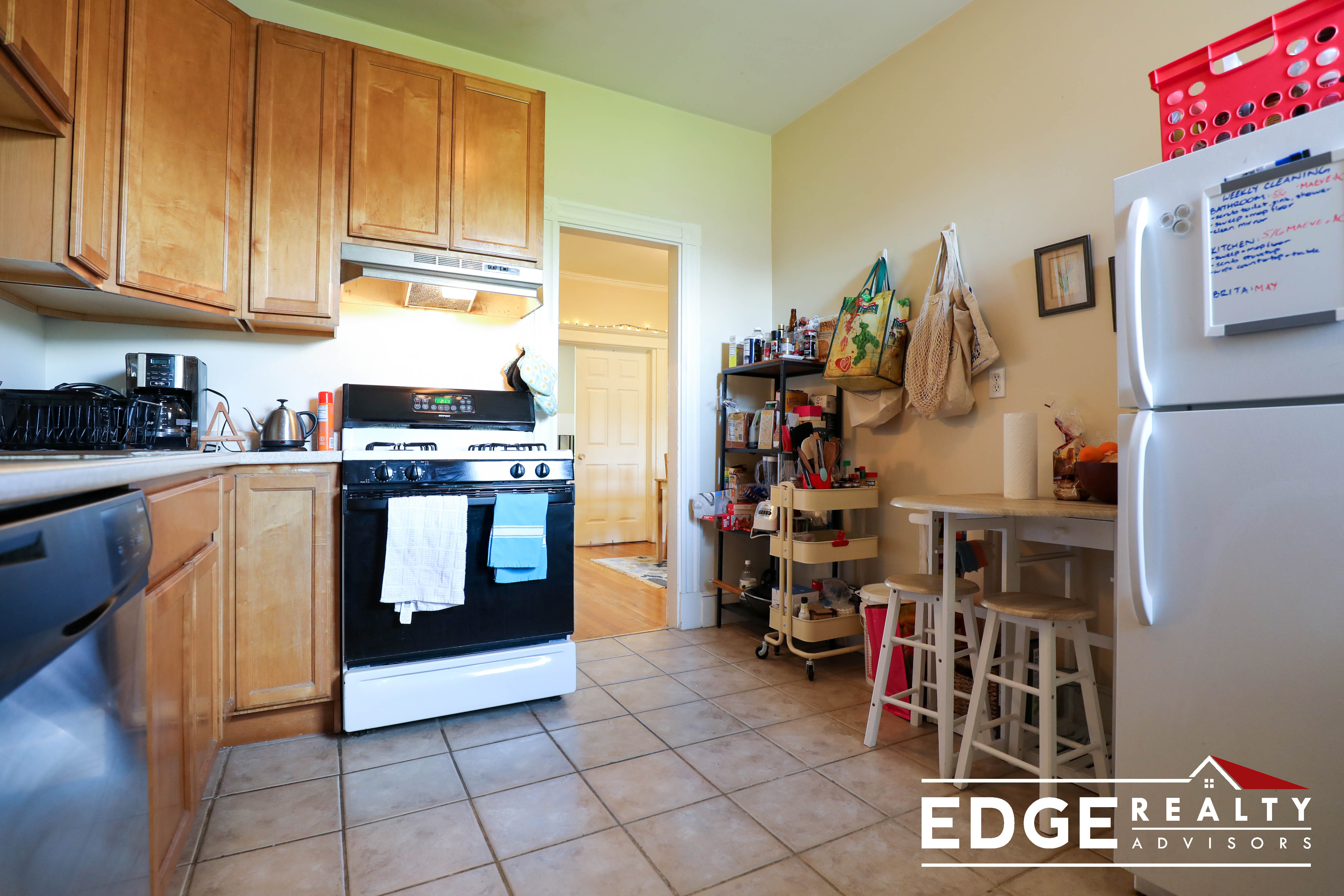 10 Radcliffe Rd, Allston