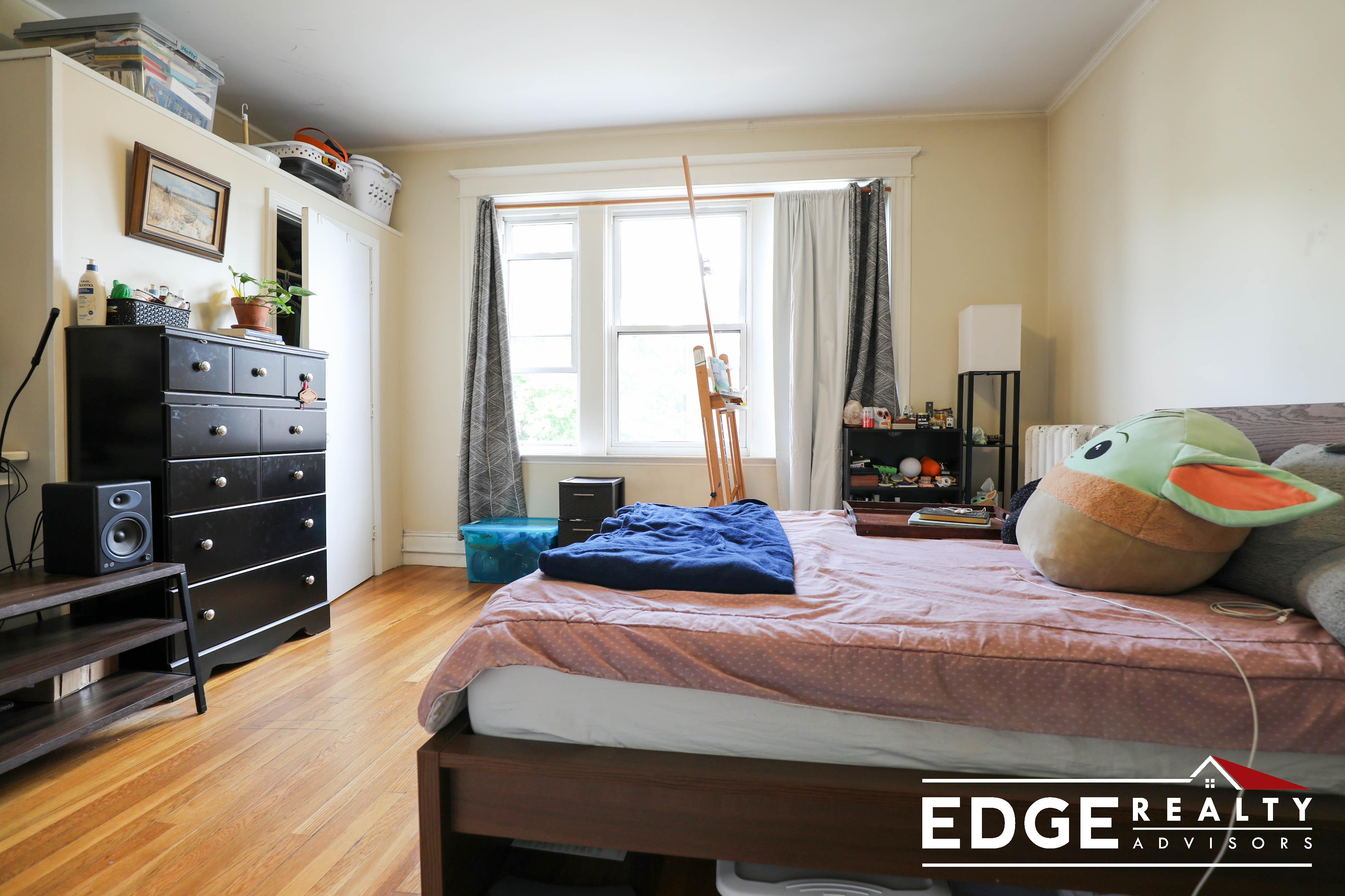 10 Radcliffe Rd, Allston