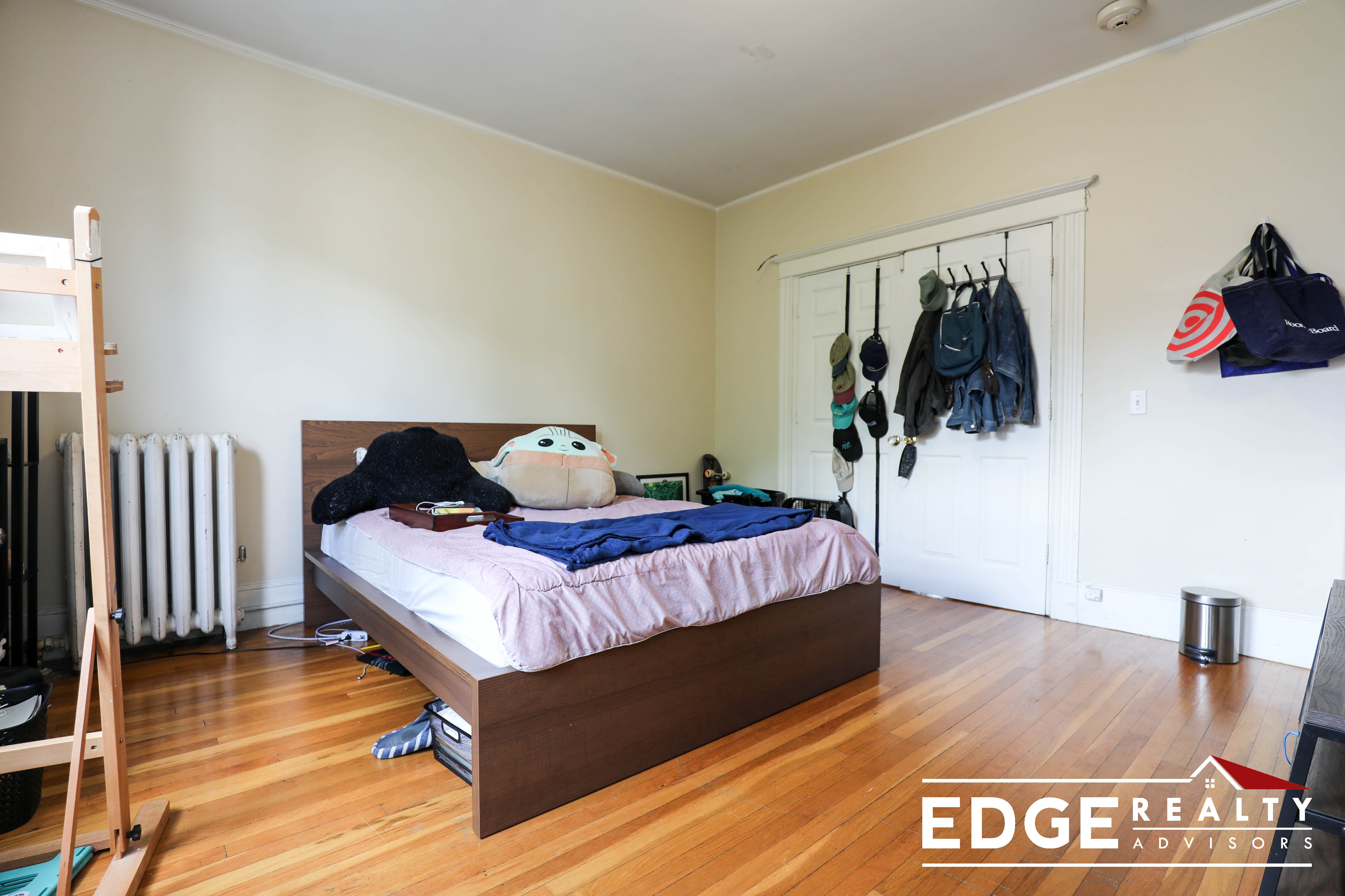 10 Radcliffe Rd, Allston