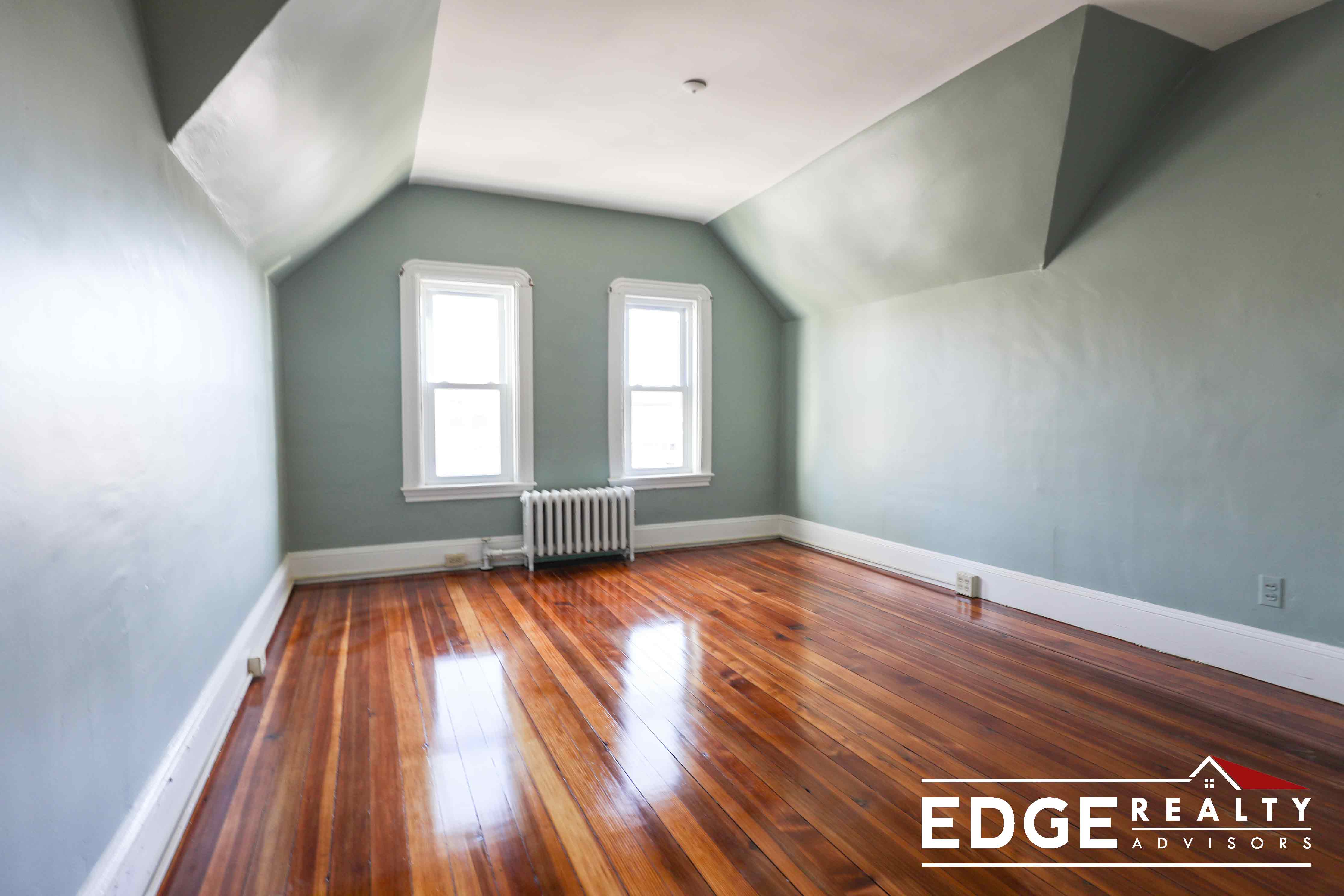 90 Hobart St, Brighton