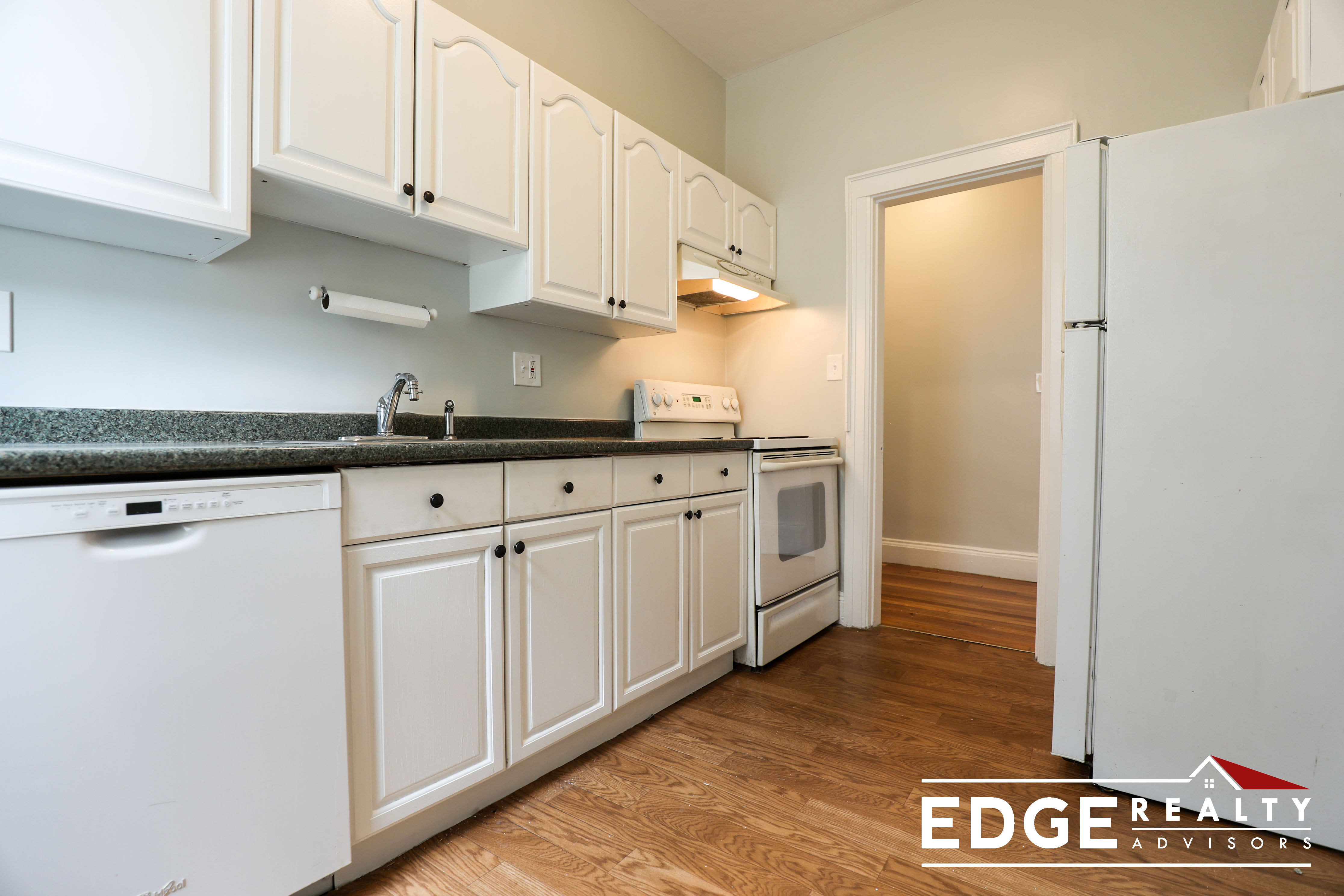 48 Strathmore Rd, Brighton