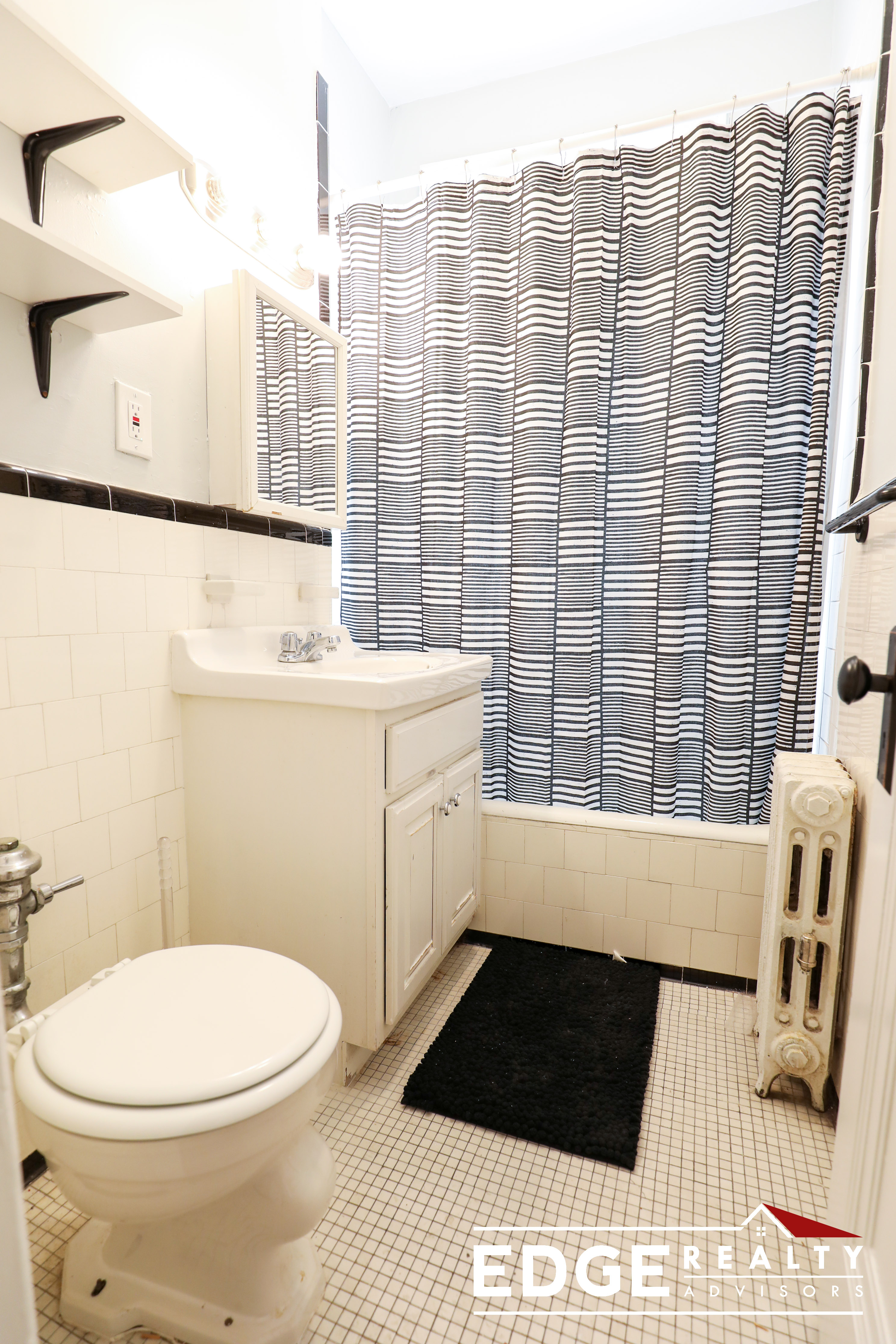 48 Strathmore Rd, Brighton