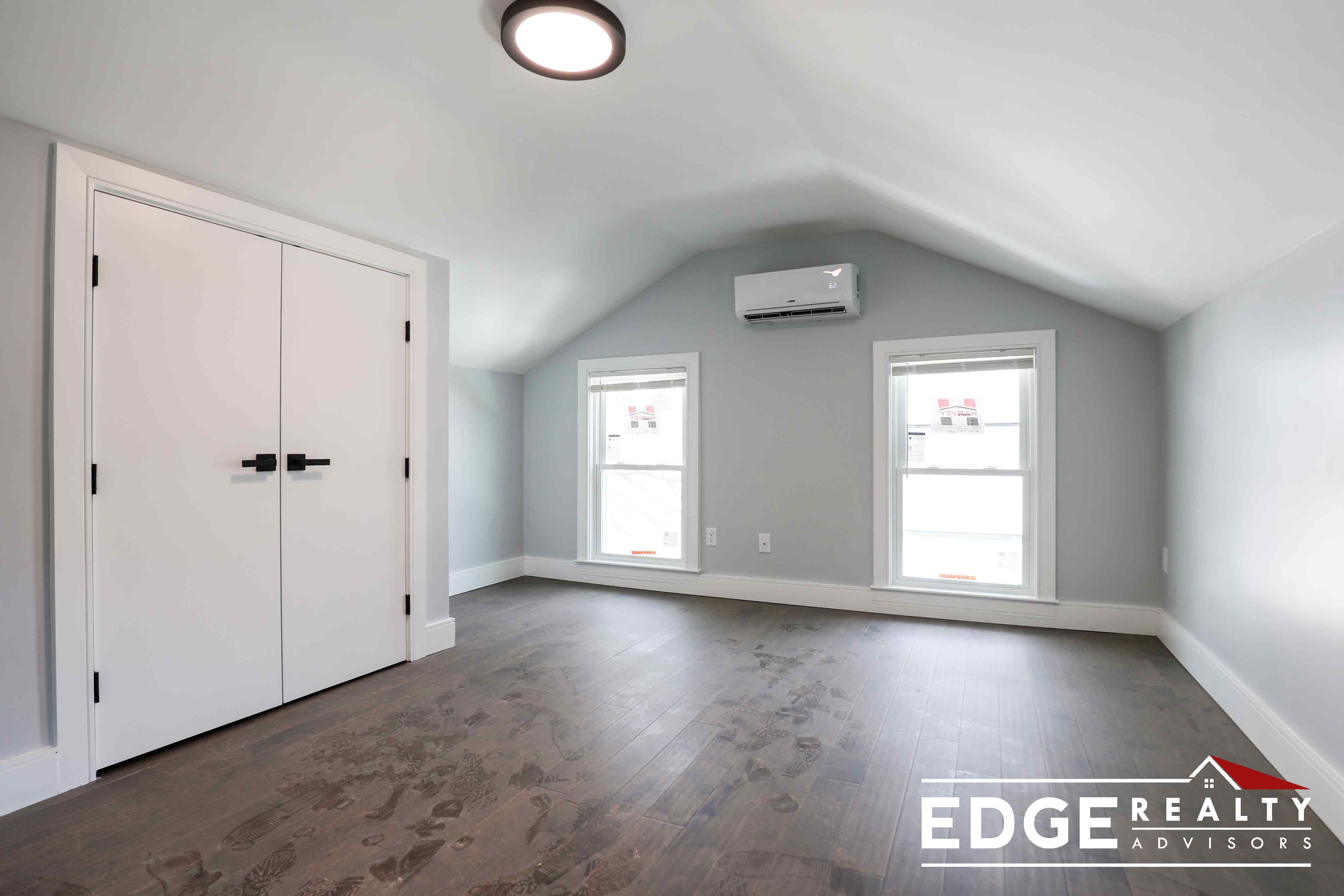 115 Summer St, Watertown