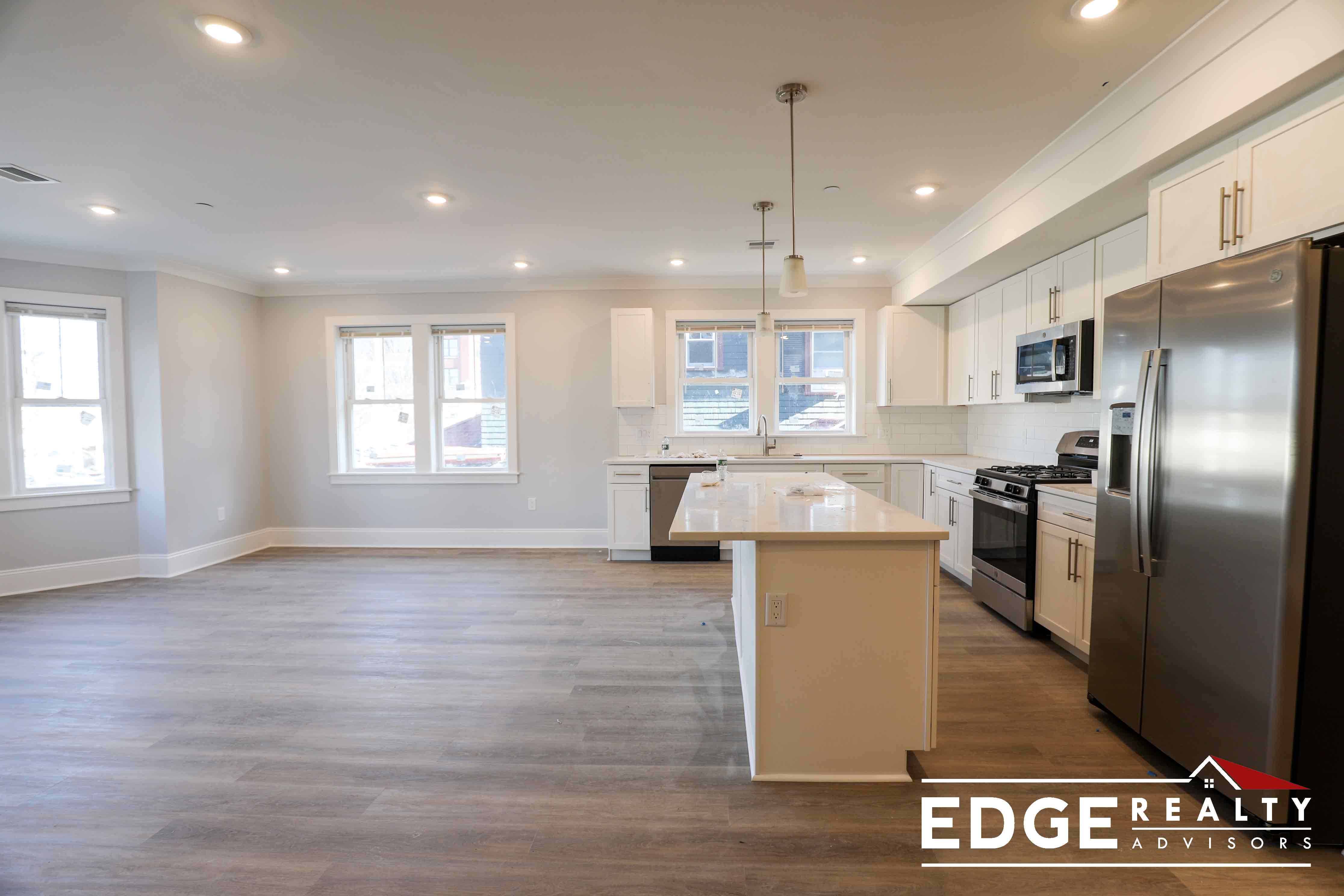 4 North Beacon St, Allston